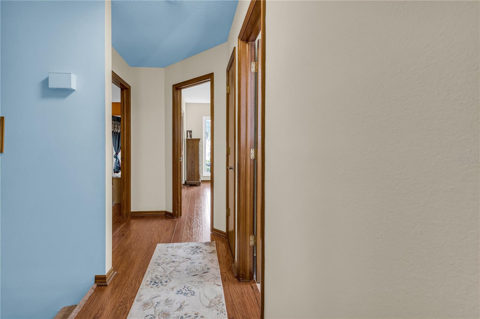 Image 37 of 48 For 1035 Sirus Trail