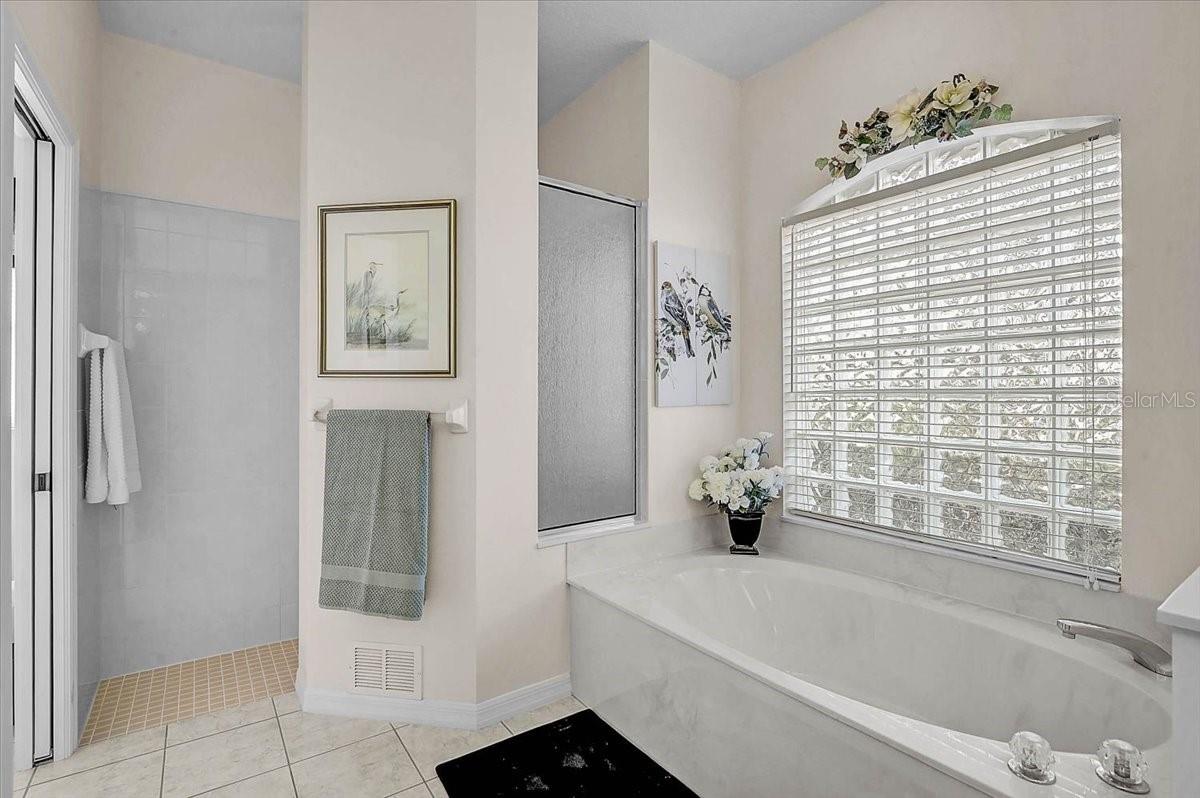 Image 19 of 39 For 2115 Muskogee Trail