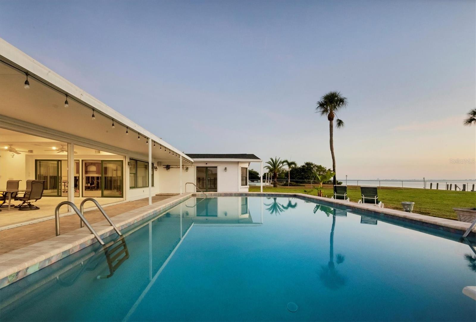 Image 10 of 37 For 7318 Westmoreland Drive