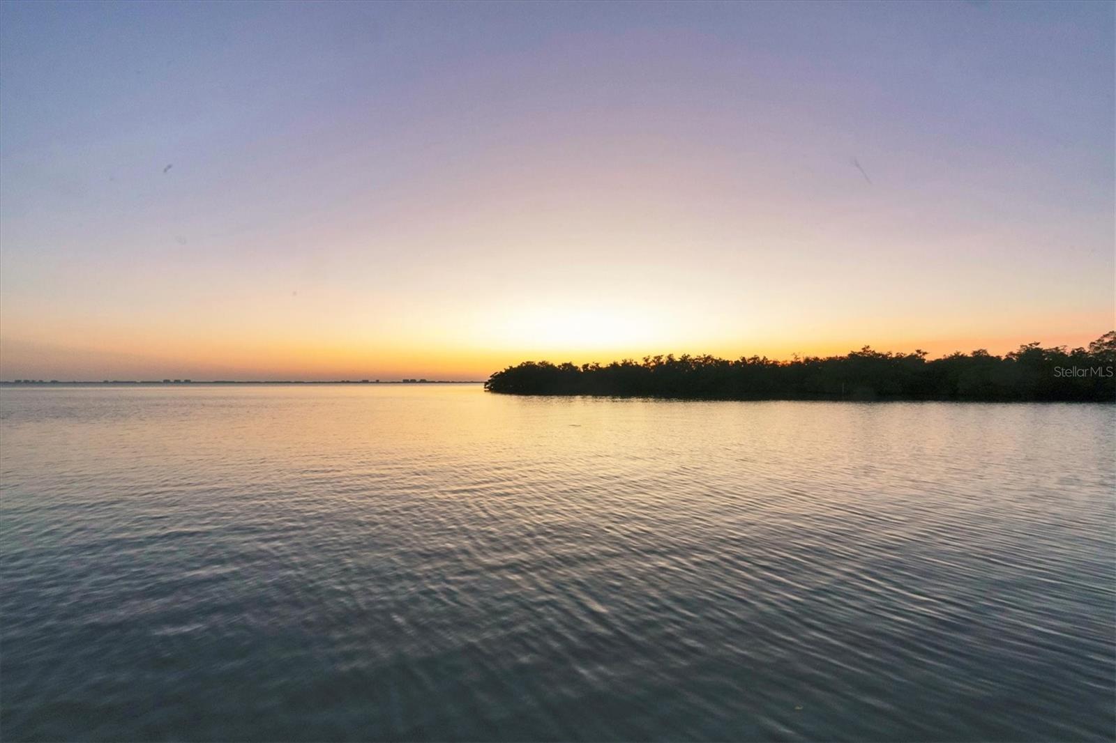 Image 14 of 37 For 7318 Westmoreland Drive