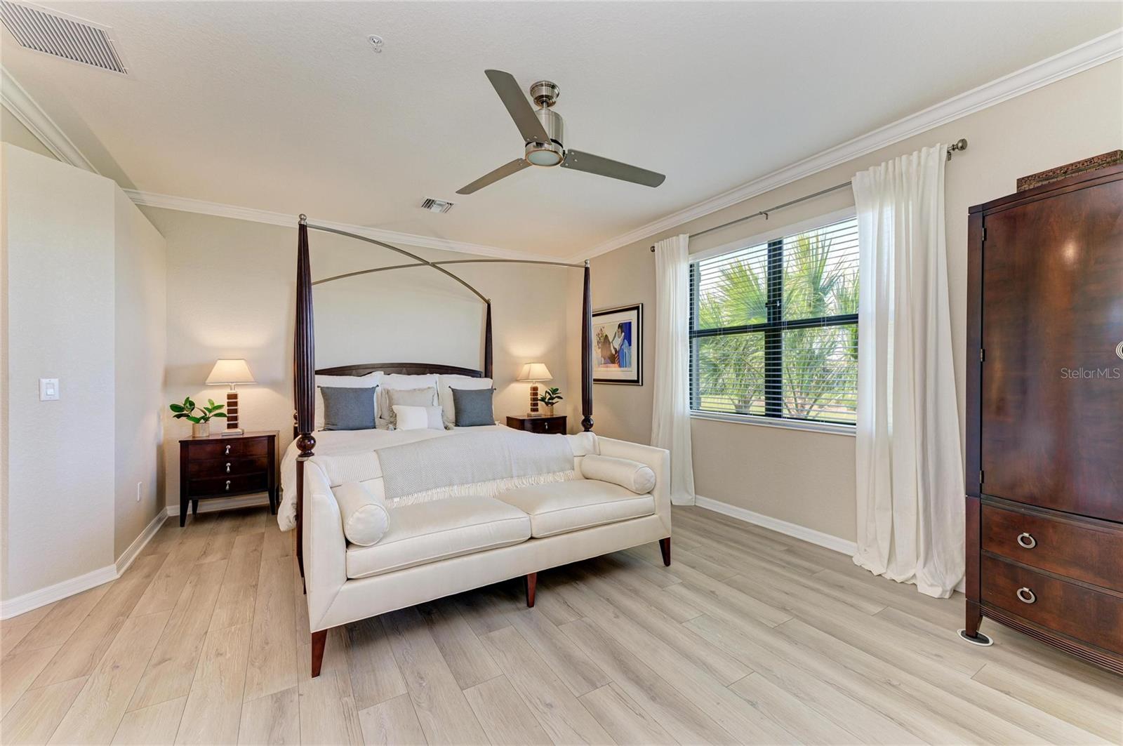 Image 24 of 74 For 6076 Worsham Lane 103