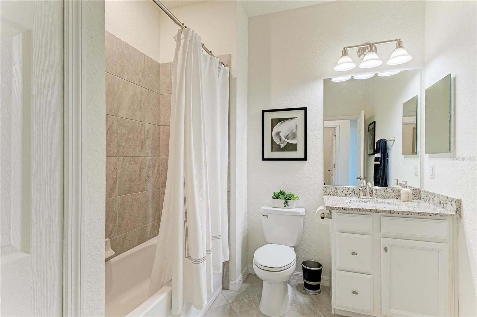 Image 31 of 74 For 6076 Worsham Lane 103