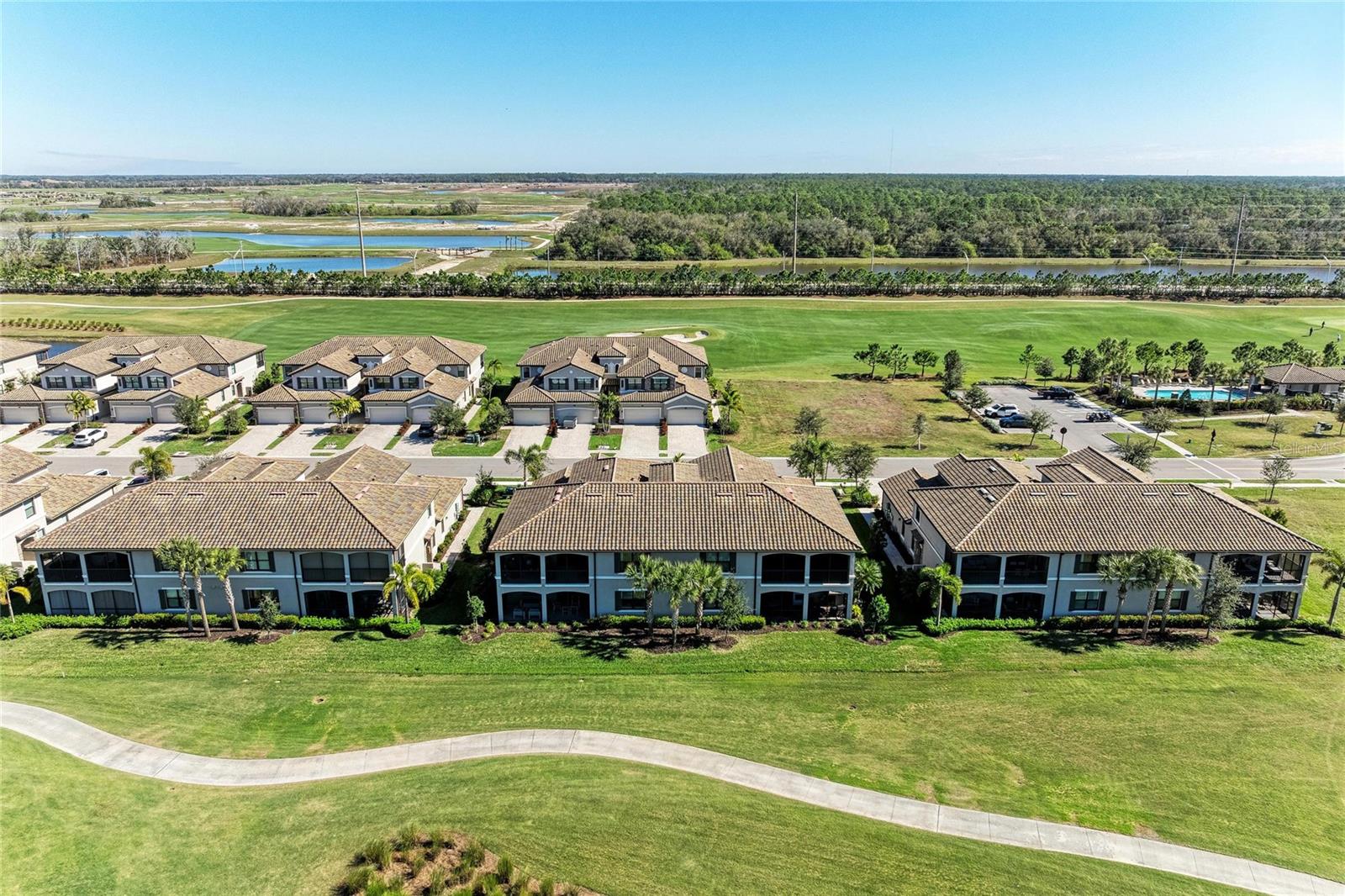 Image 37 of 74 For 6076 Worsham Lane 103