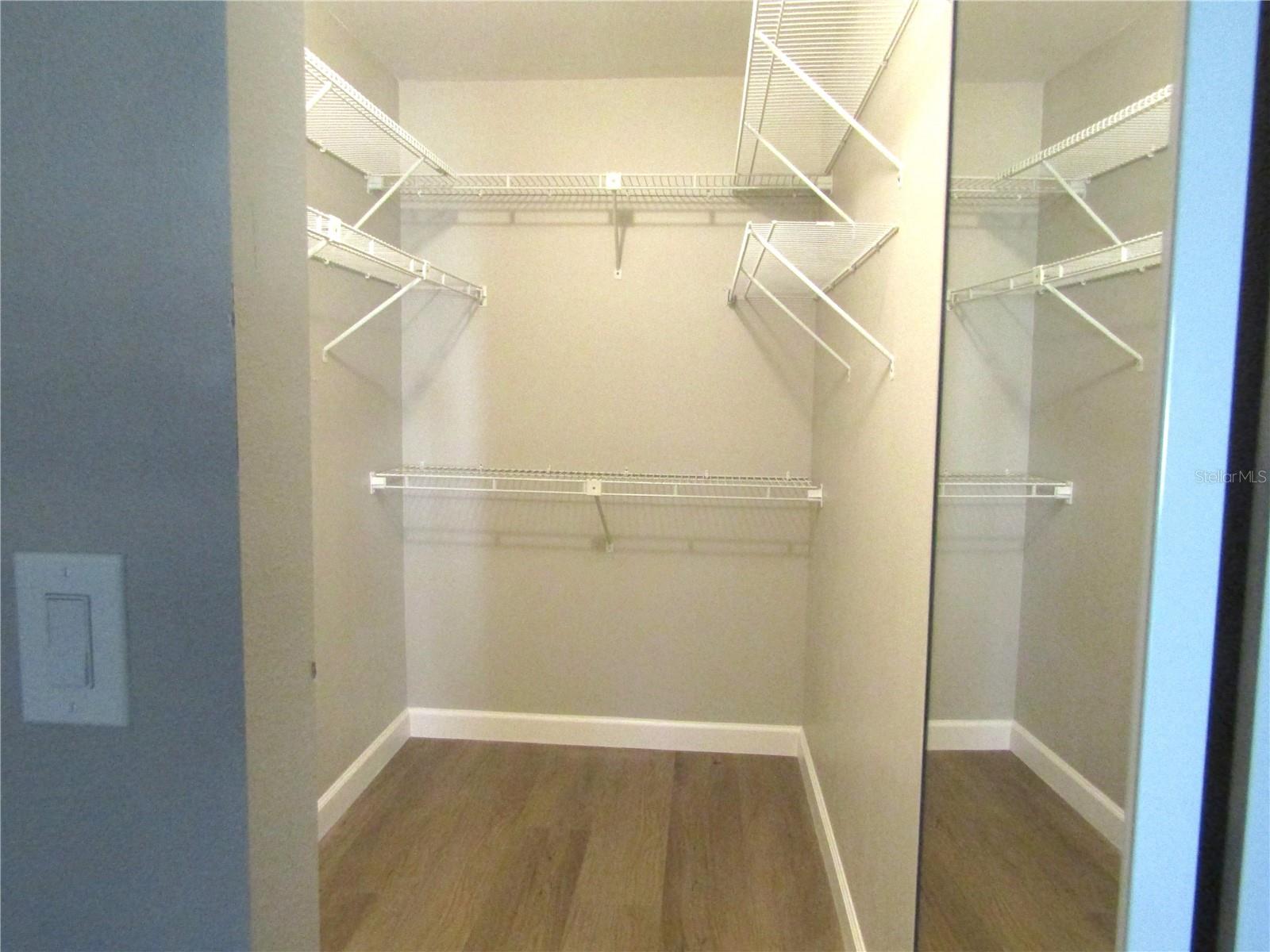 Image 24 of 27 For 376 Oak Hill Drive 36