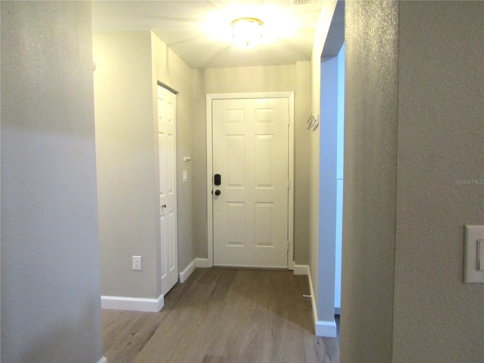 Image 3 of 27 For 376 Oak Hill Drive 36