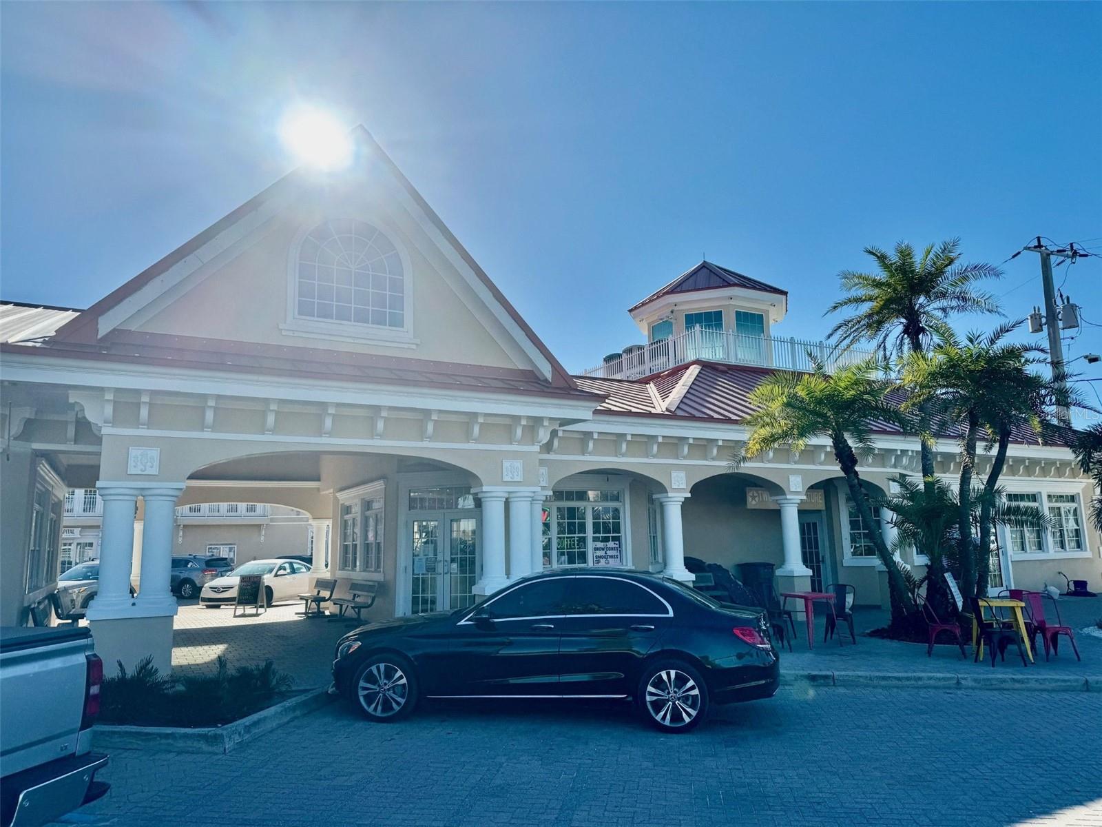 Image 15 of 16 For 101 Pine Avenue