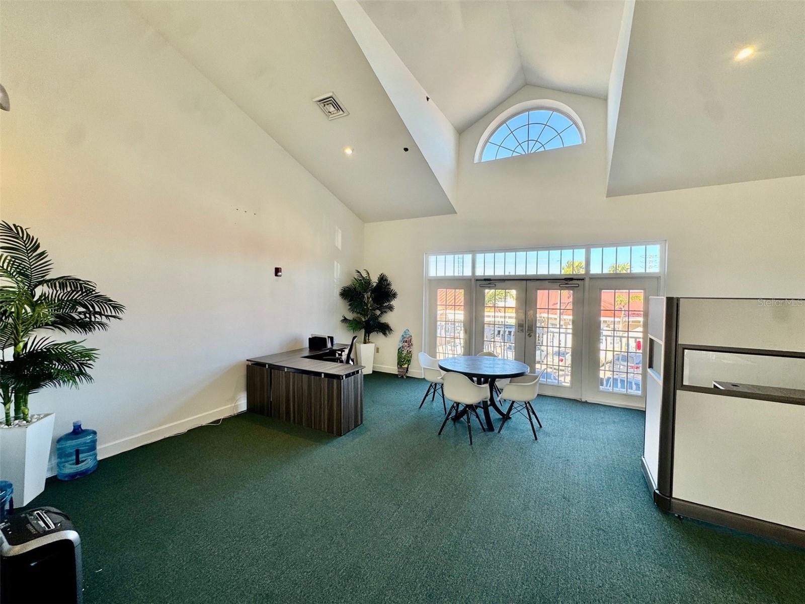 Image 7 of 16 For 101 Pine Avenue