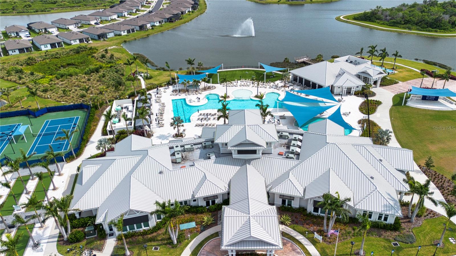 Image 48 of 75 For 8333 Ocean Tides Cove