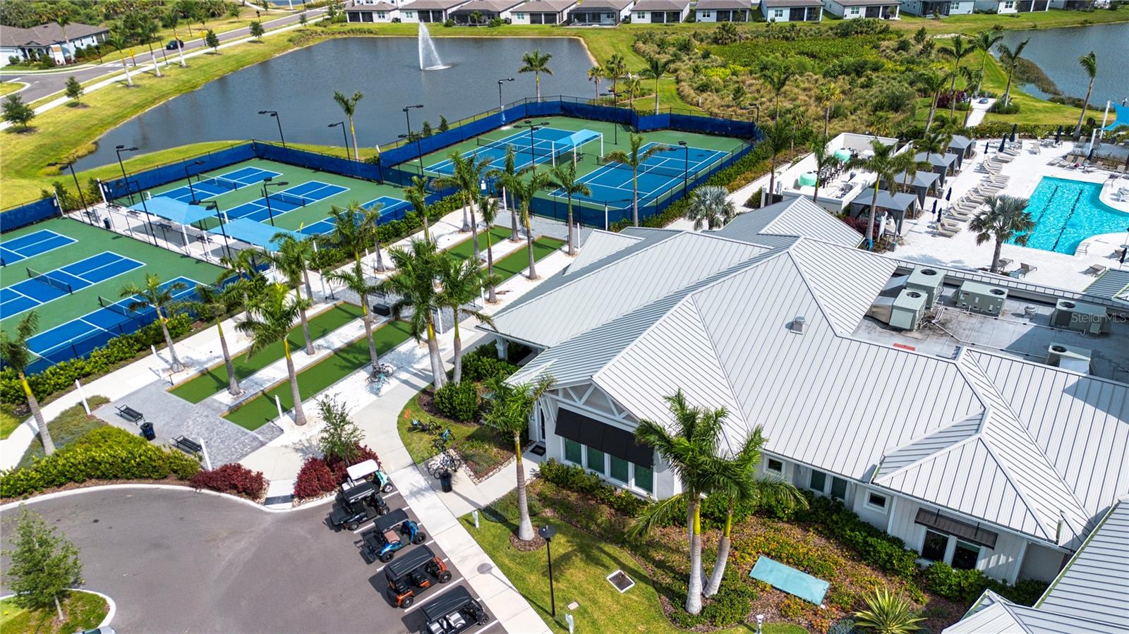 Image 49 of 75 For 8333 Ocean Tides Cove