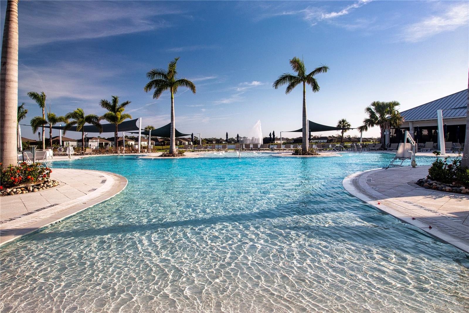 Image 5 of 75 For 8333 Ocean Tides Cove