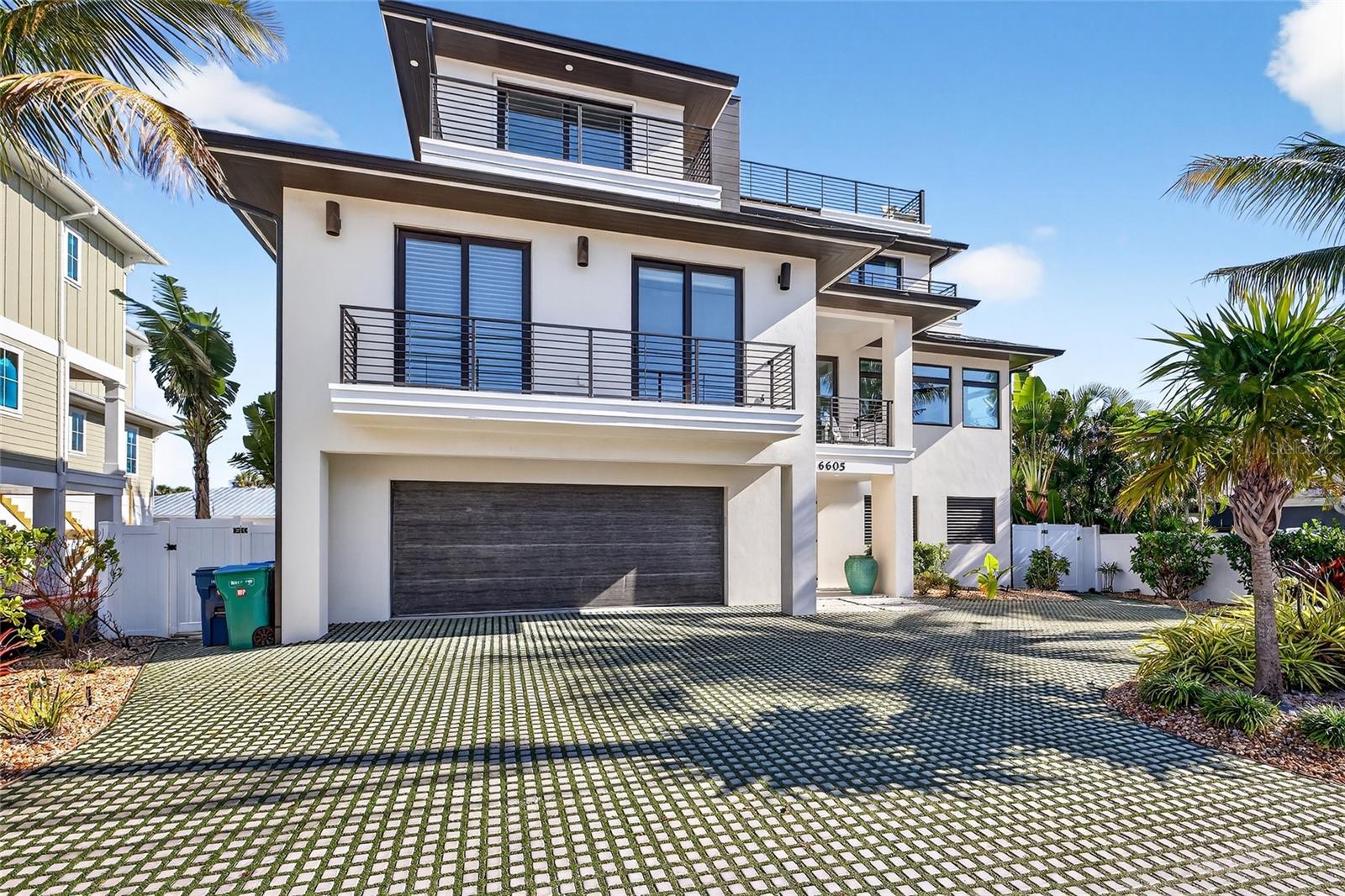 Image 2 of 61 For 6605 Gulf Drive