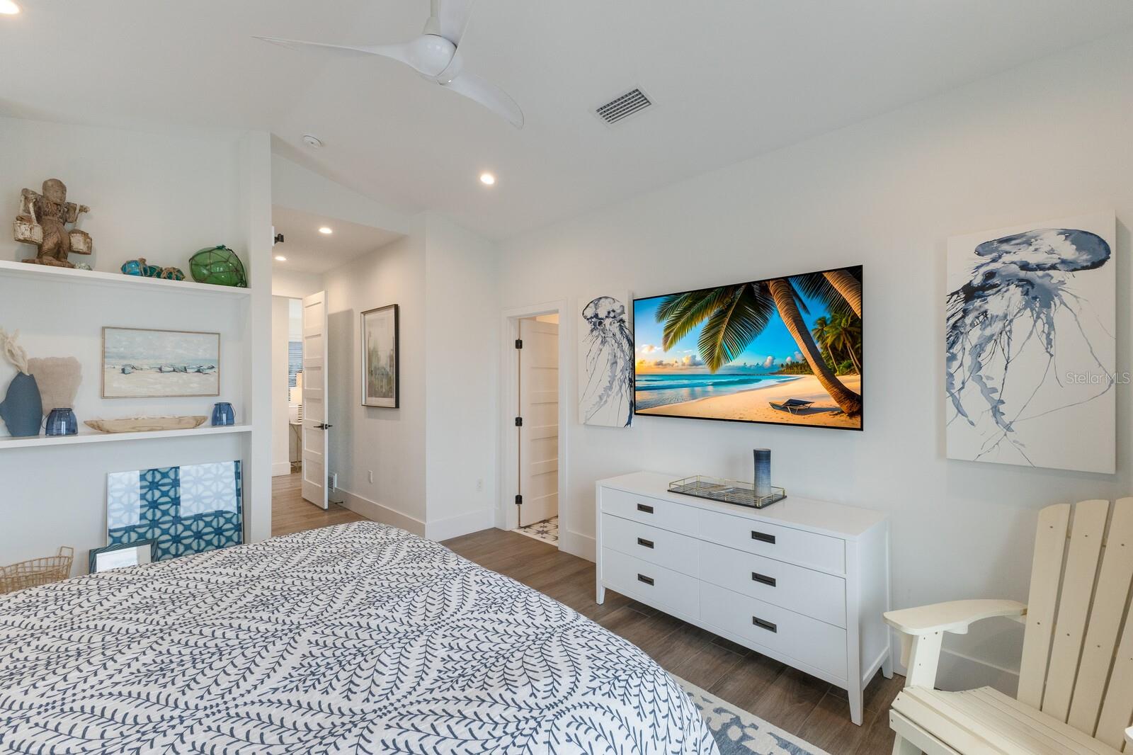 Image 39 of 61 For 6605 Gulf Drive