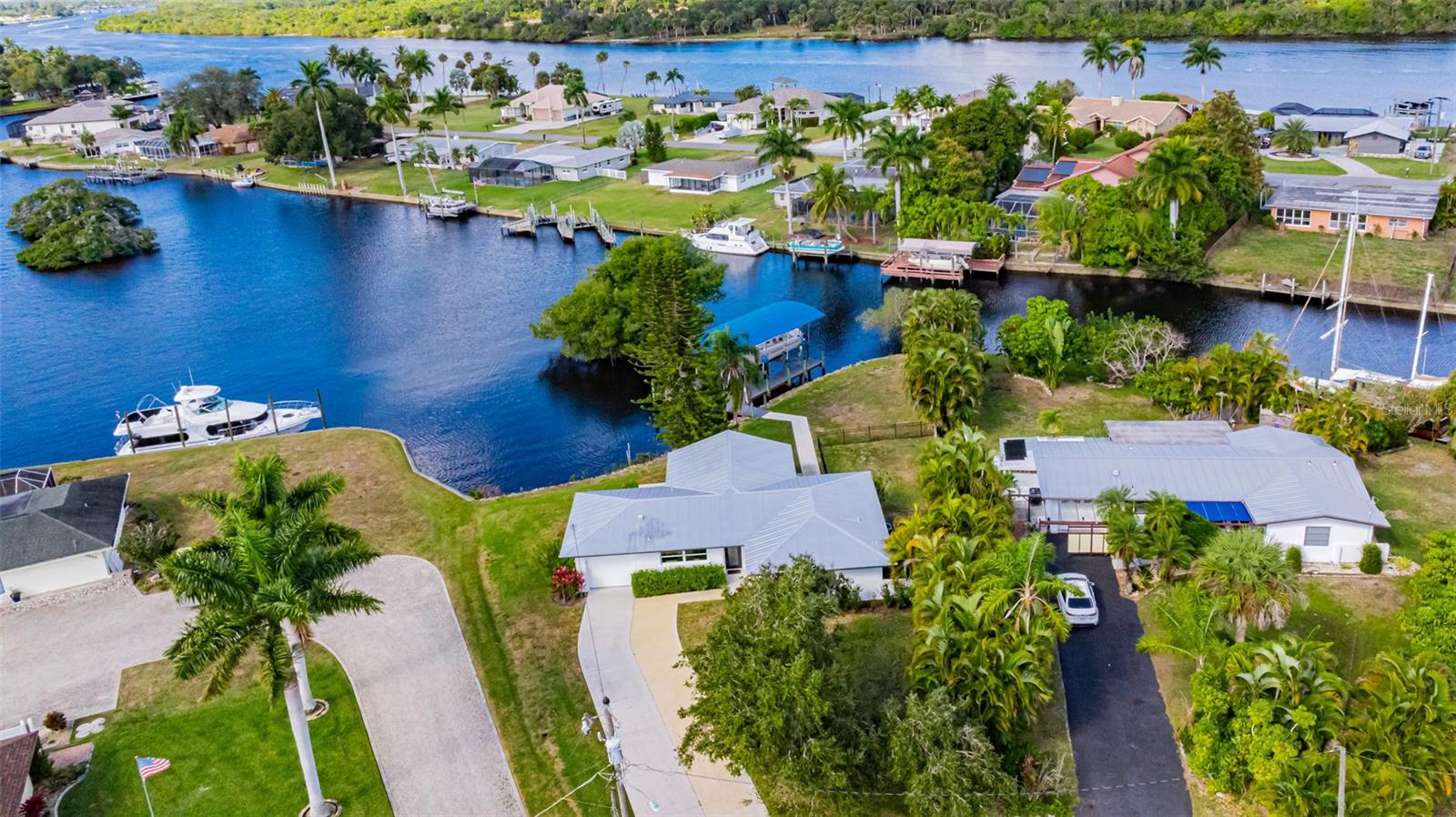 Image 2 of 53 For 13856 Lazy Lane