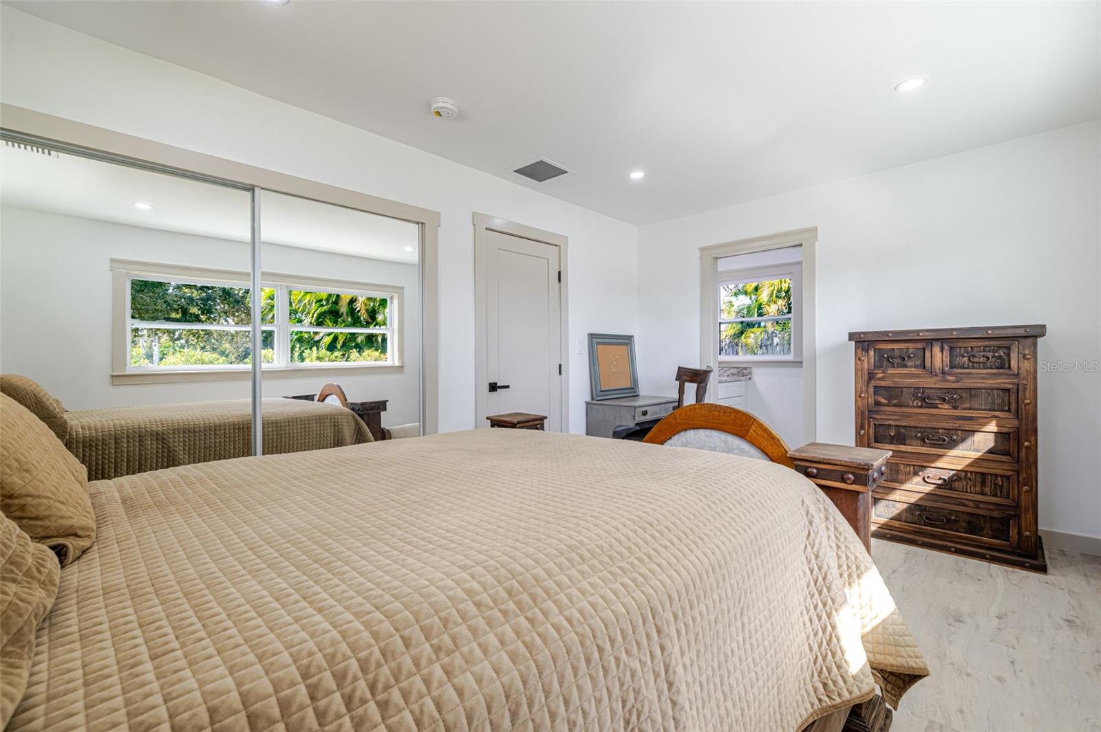 Image 22 of 53 For 13856 Lazy Lane