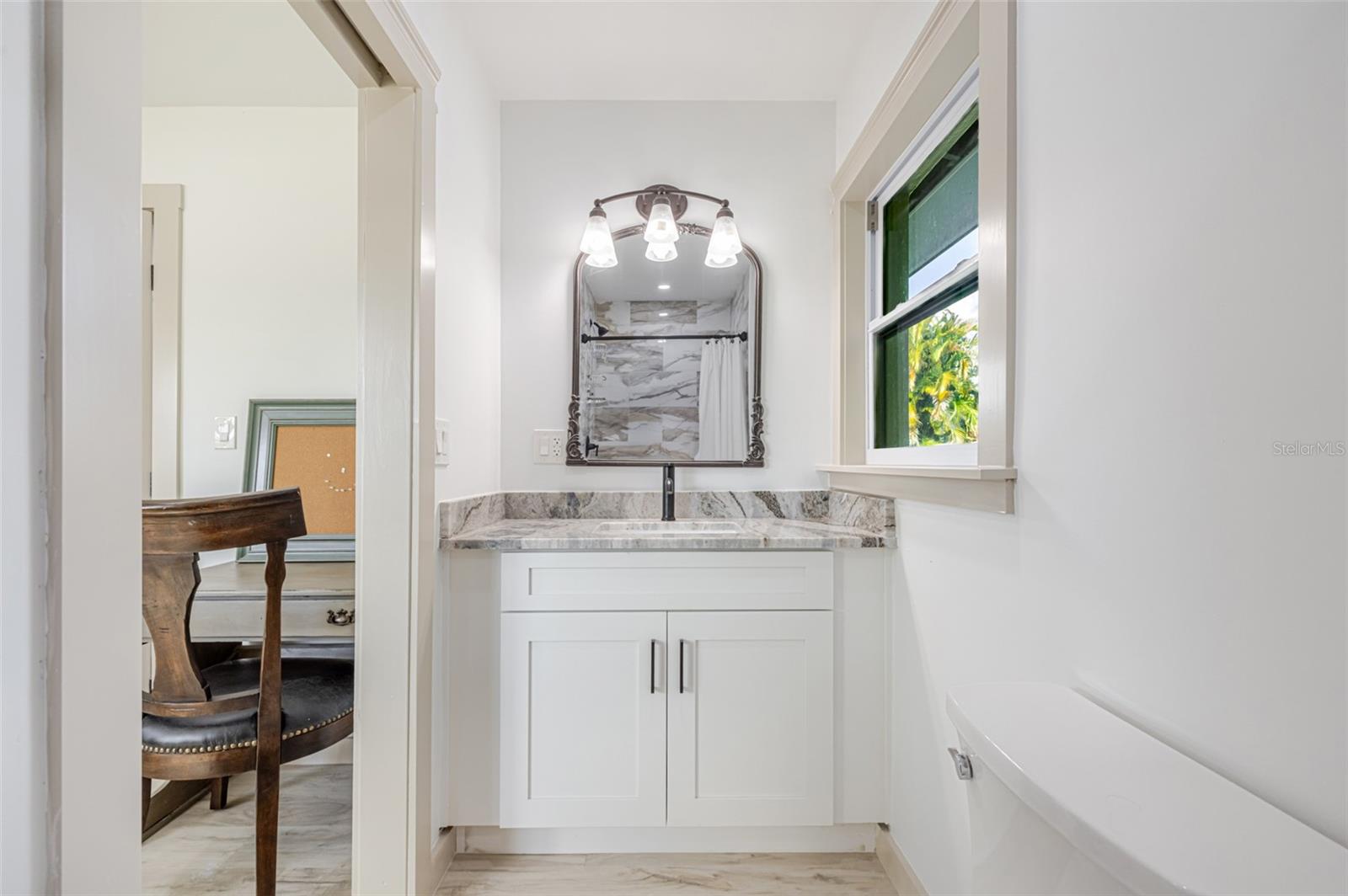 Image 27 of 53 For 13856 Lazy Lane