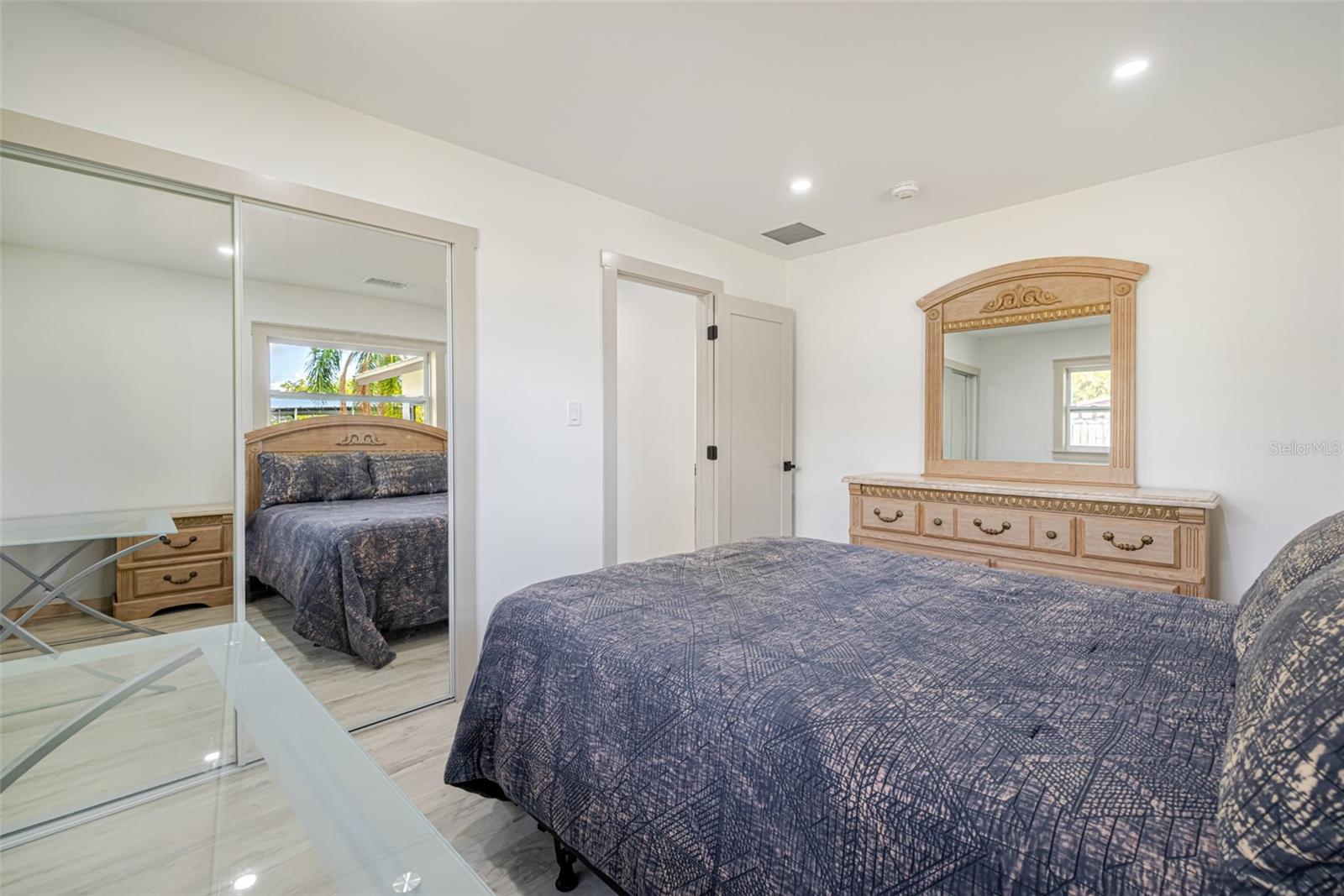 Image 31 of 53 For 13856 Lazy Lane