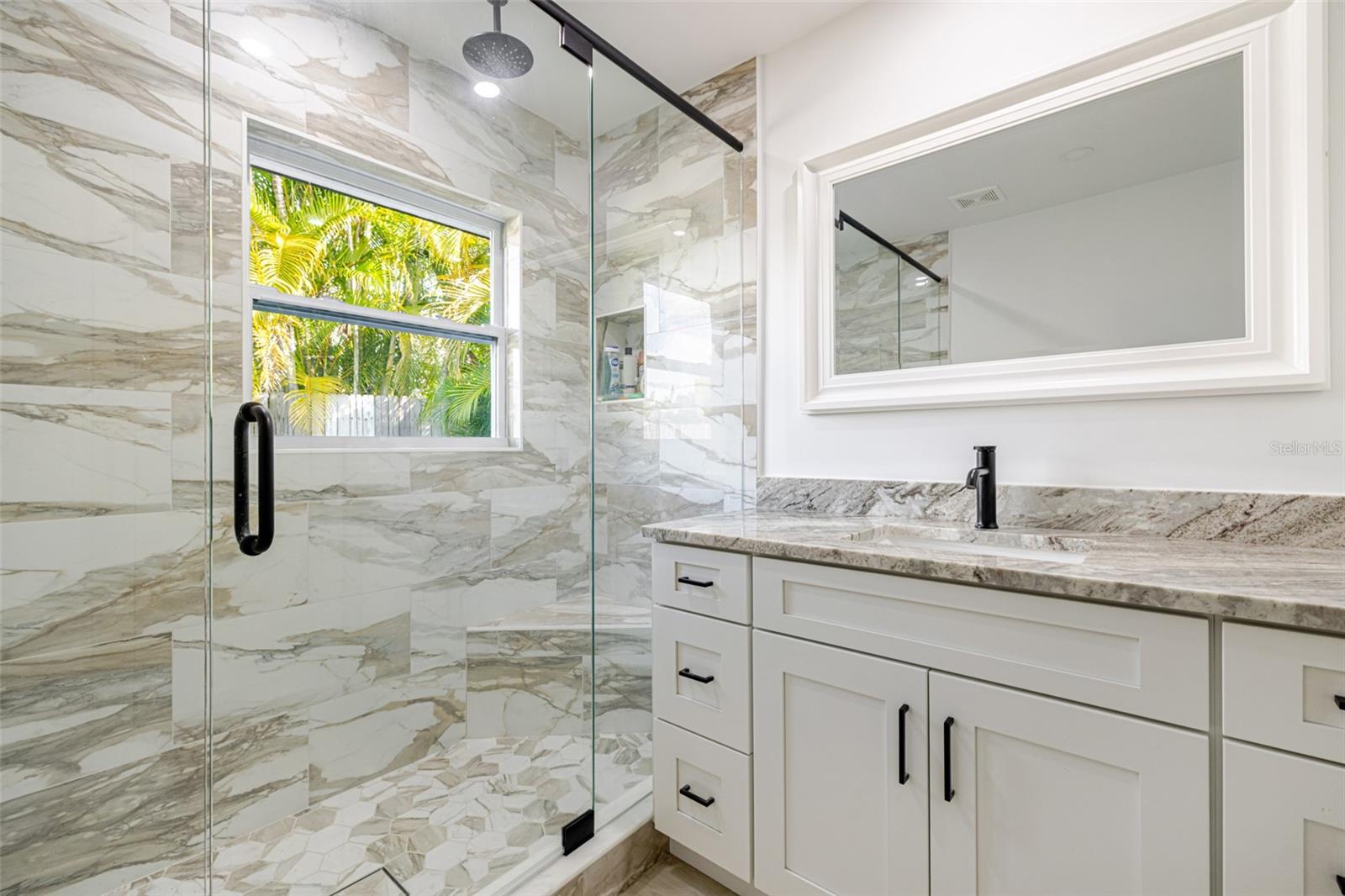 Image 33 of 53 For 13856 Lazy Lane