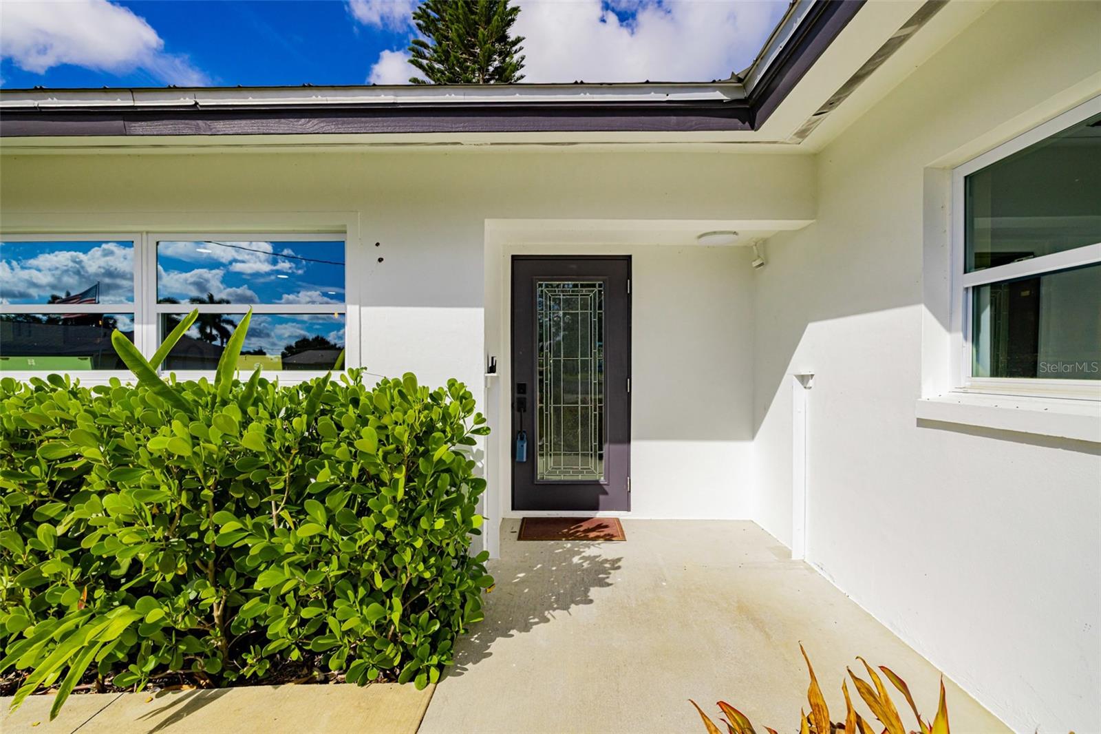 Image 36 of 53 For 13856 Lazy Lane