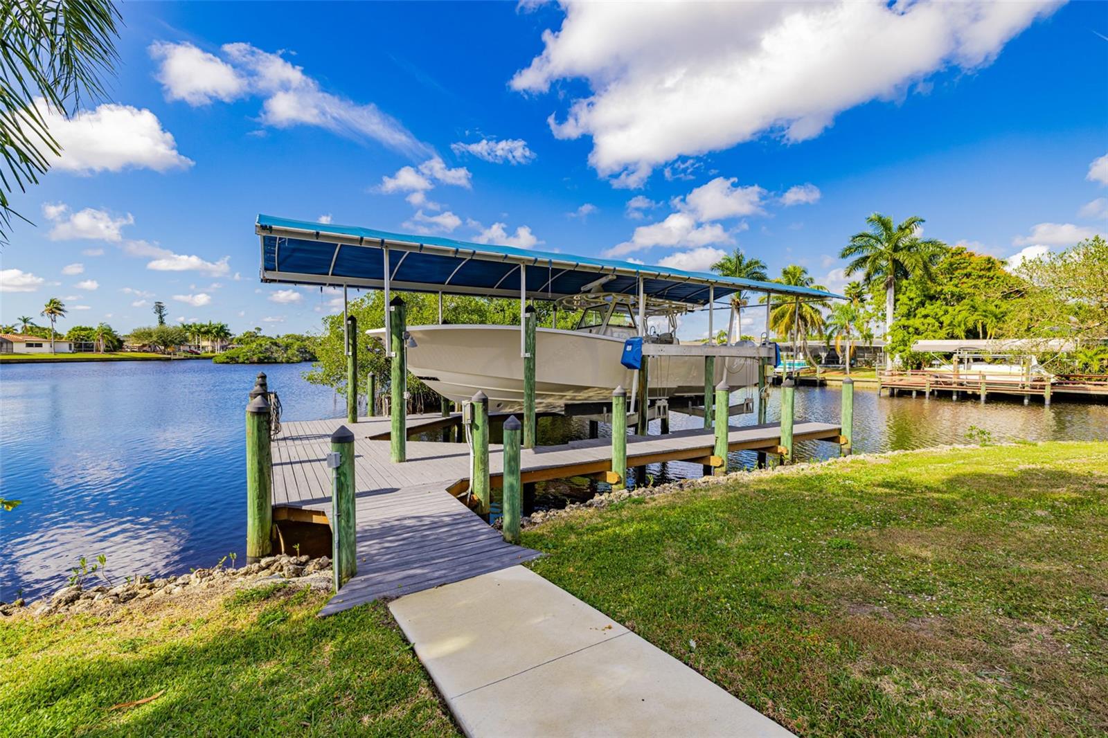 Image 38 of 53 For 13856 Lazy Lane