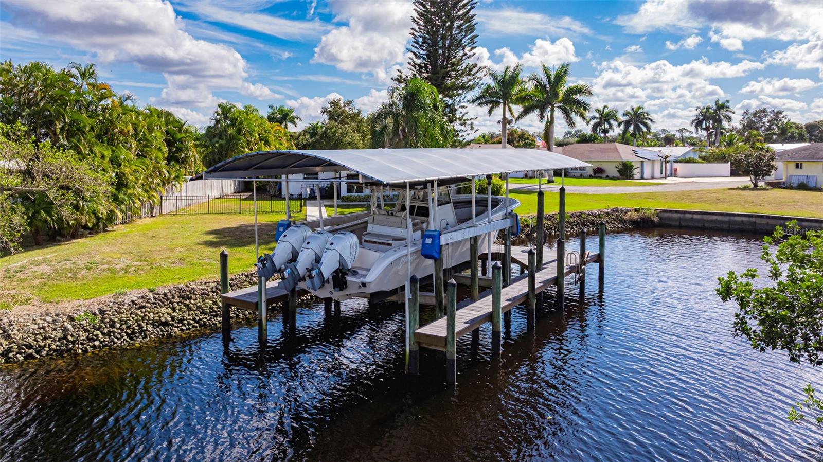 Image 4 of 53 For 13856 Lazy Lane