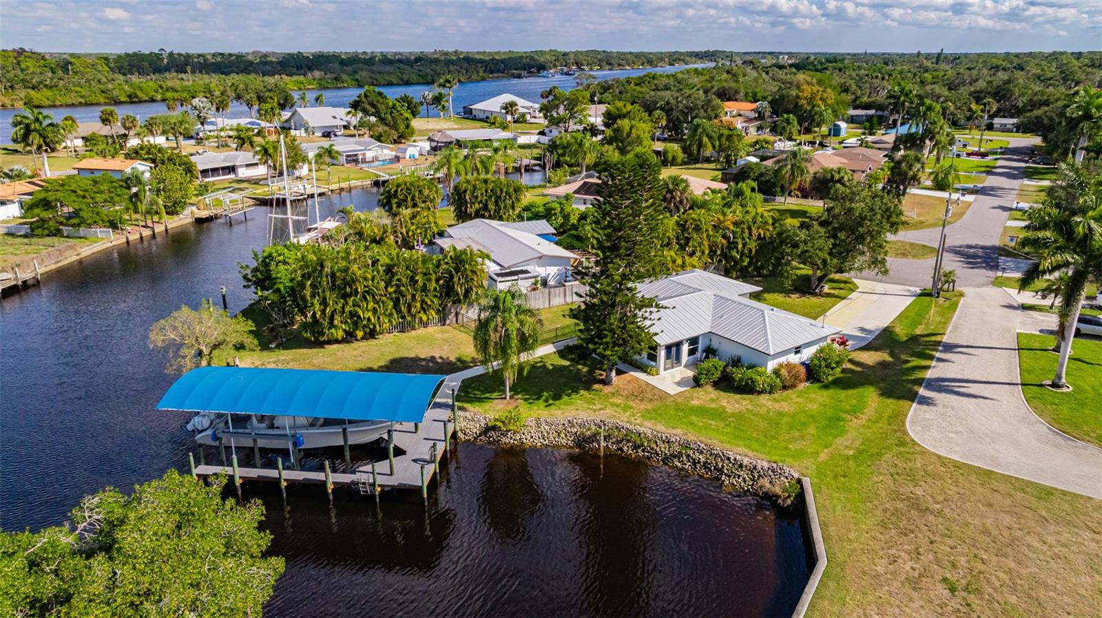 Image 44 of 53 For 13856 Lazy Lane