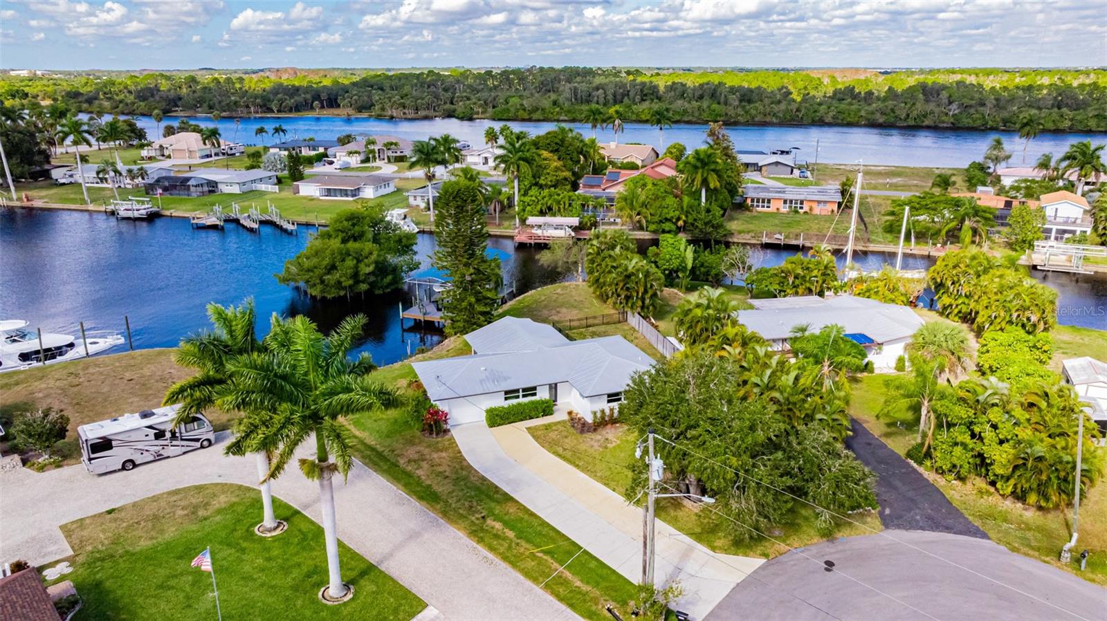 Image 51 of 53 For 13856 Lazy Lane