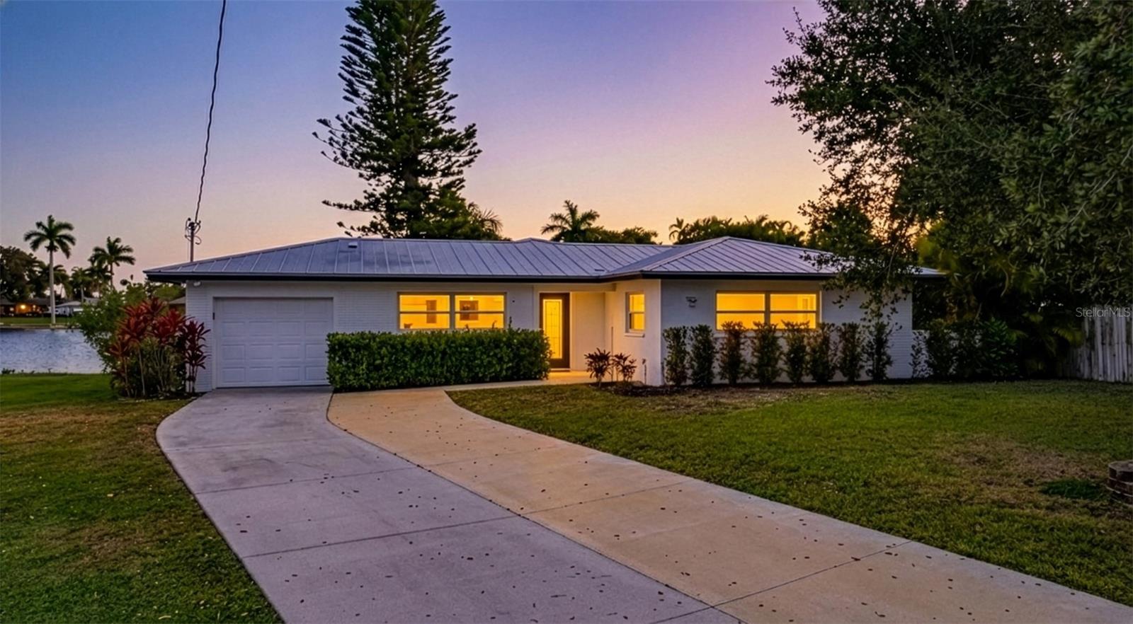 Image 6 of 53 For 13856 Lazy Lane