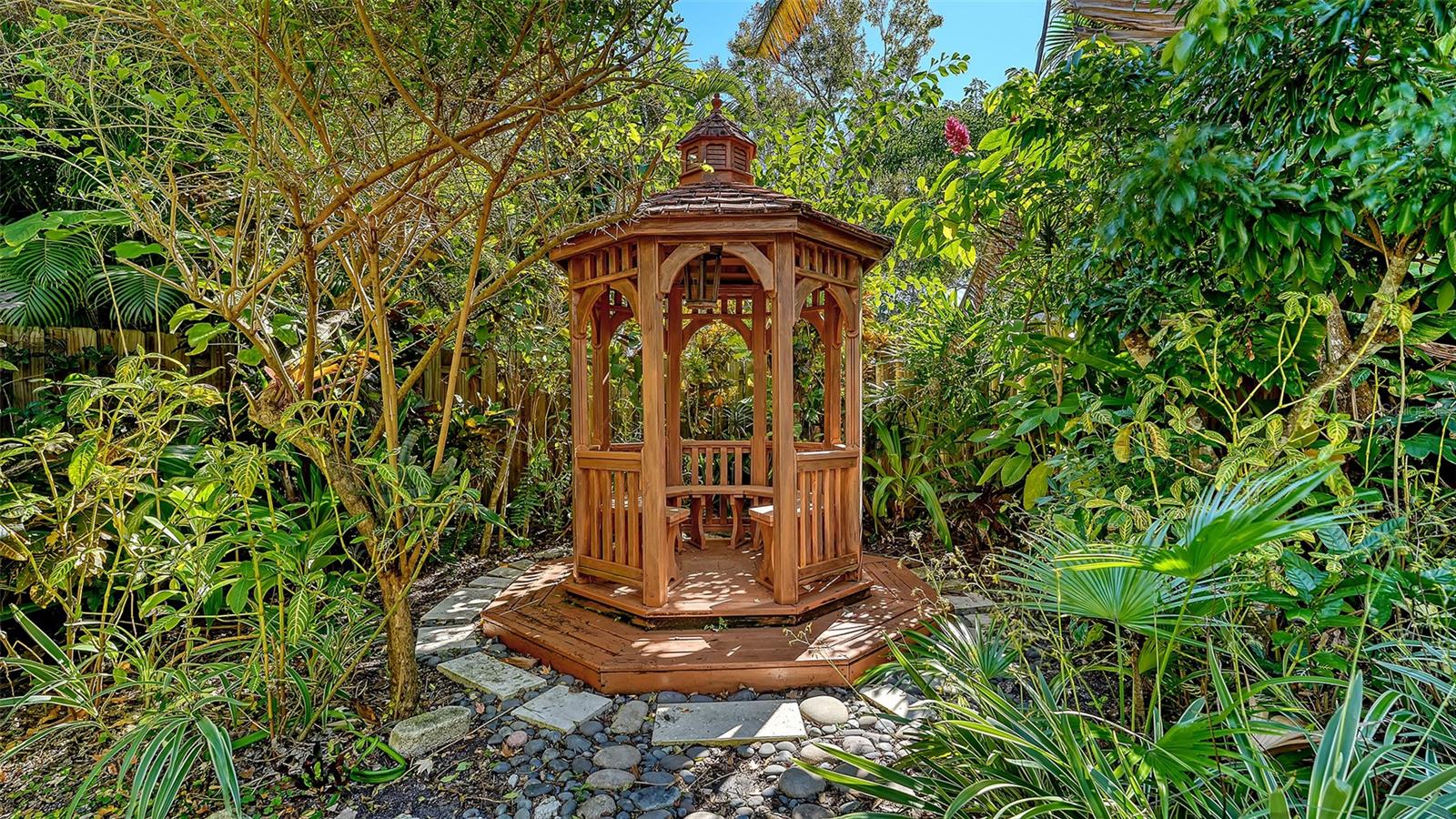 Image 52 of 62 For 1934 Datura Street