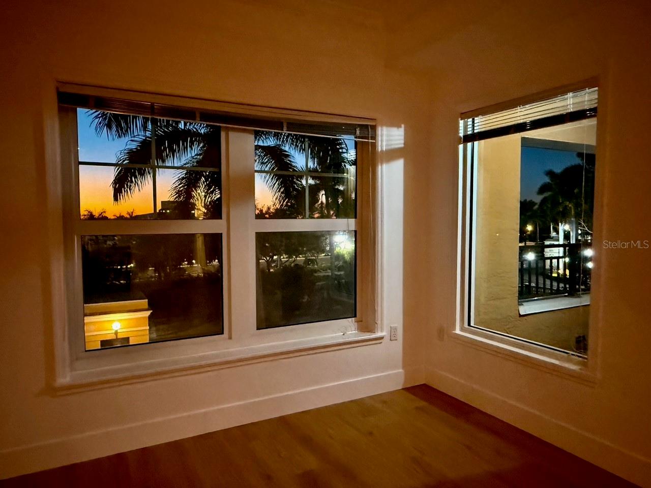 Image 25 of 50 For 750 Tamiami Trail 307