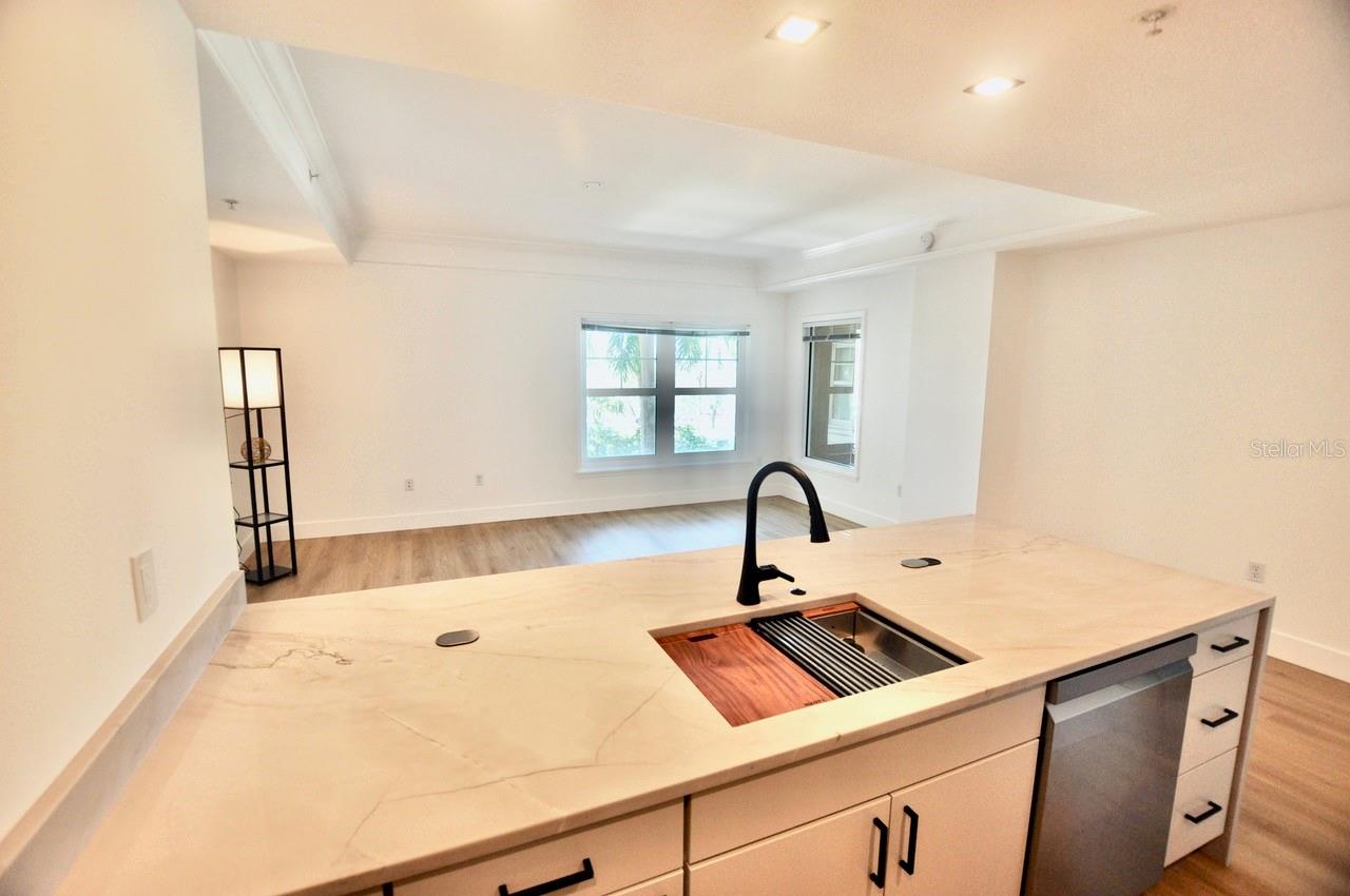 Image 8 of 50 For 750 Tamiami Trail 307