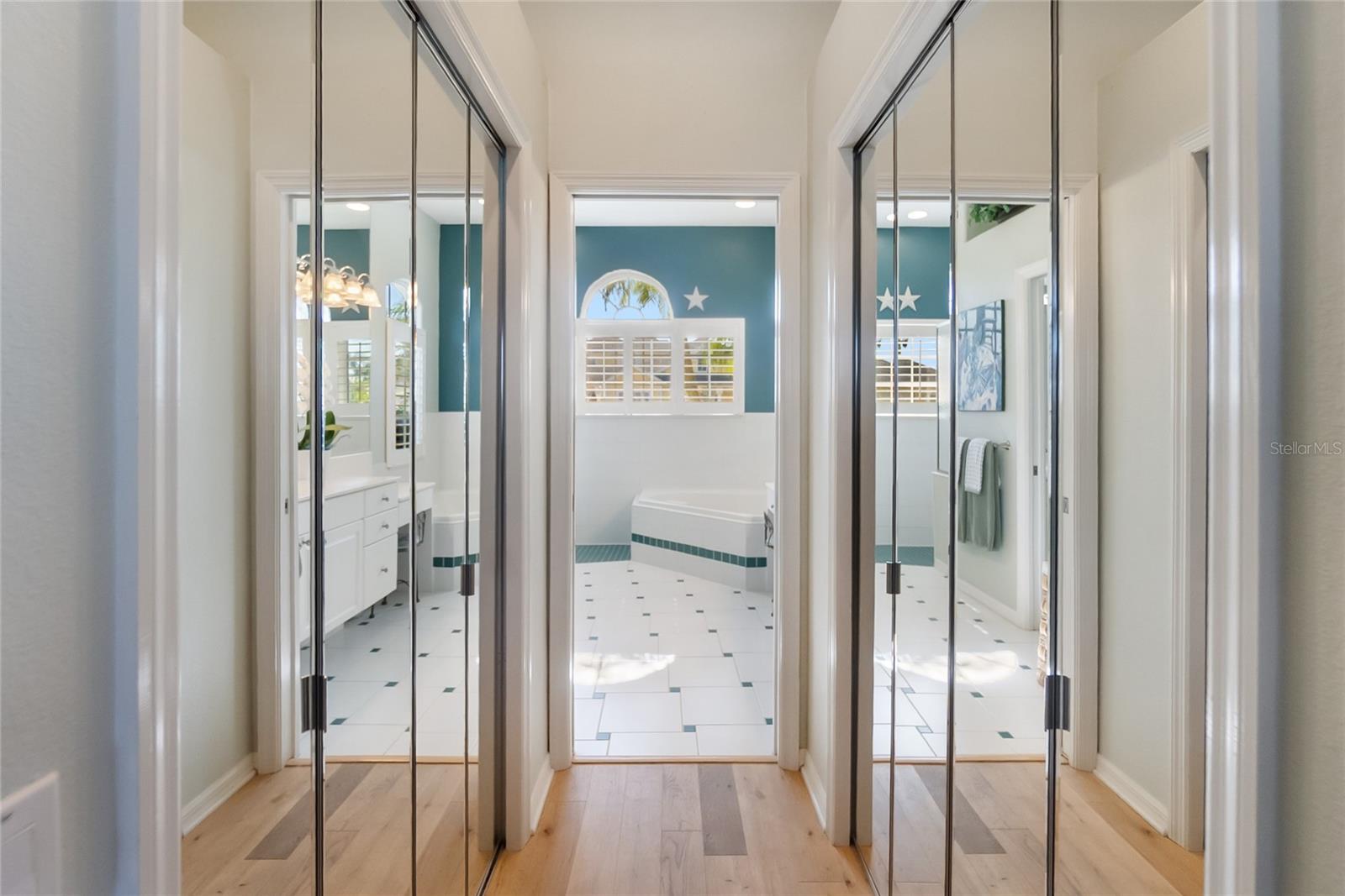 Image 22 of 52 For 4743 Spinnaker Drive