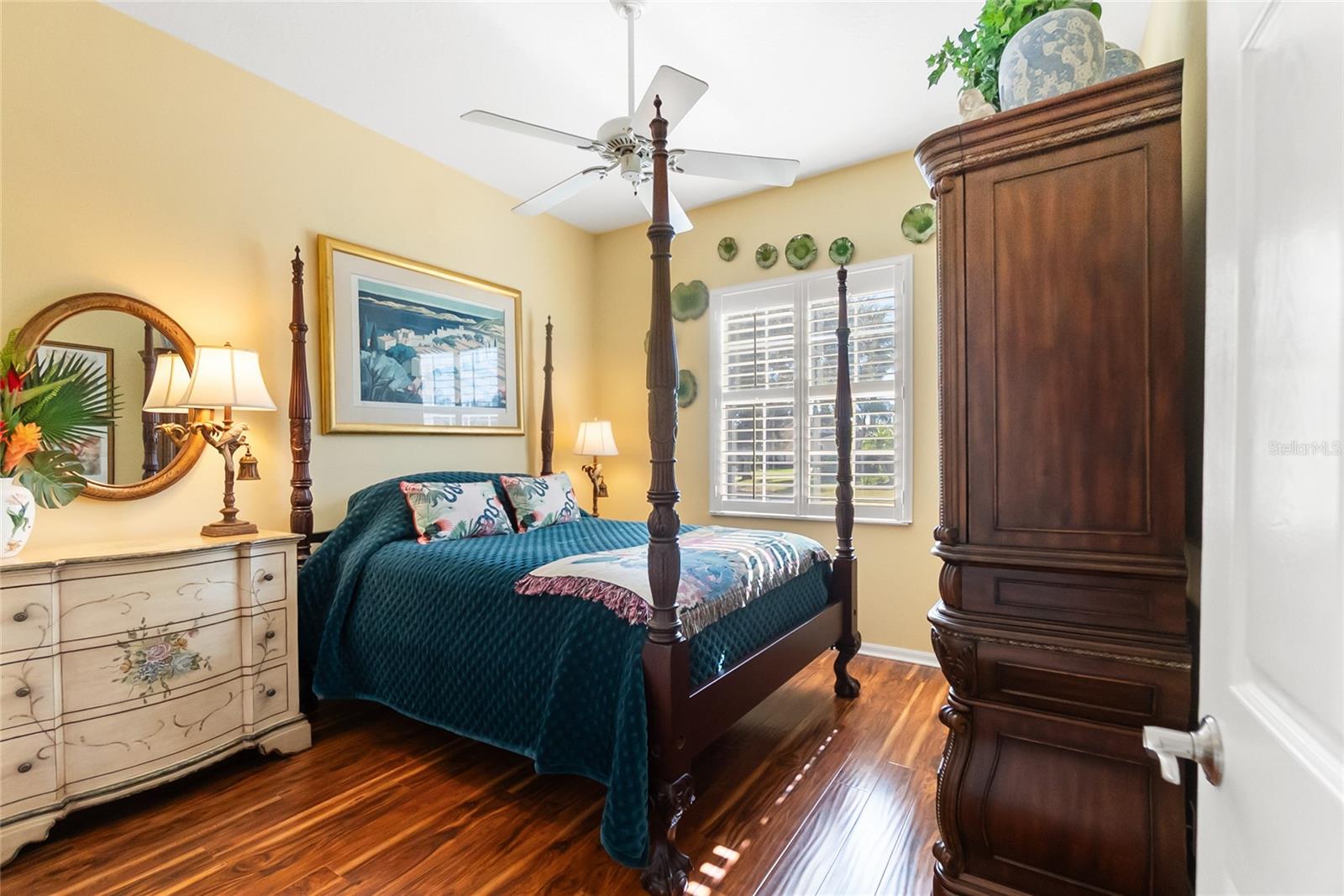 Image 39 of 52 For 4743 Spinnaker Drive