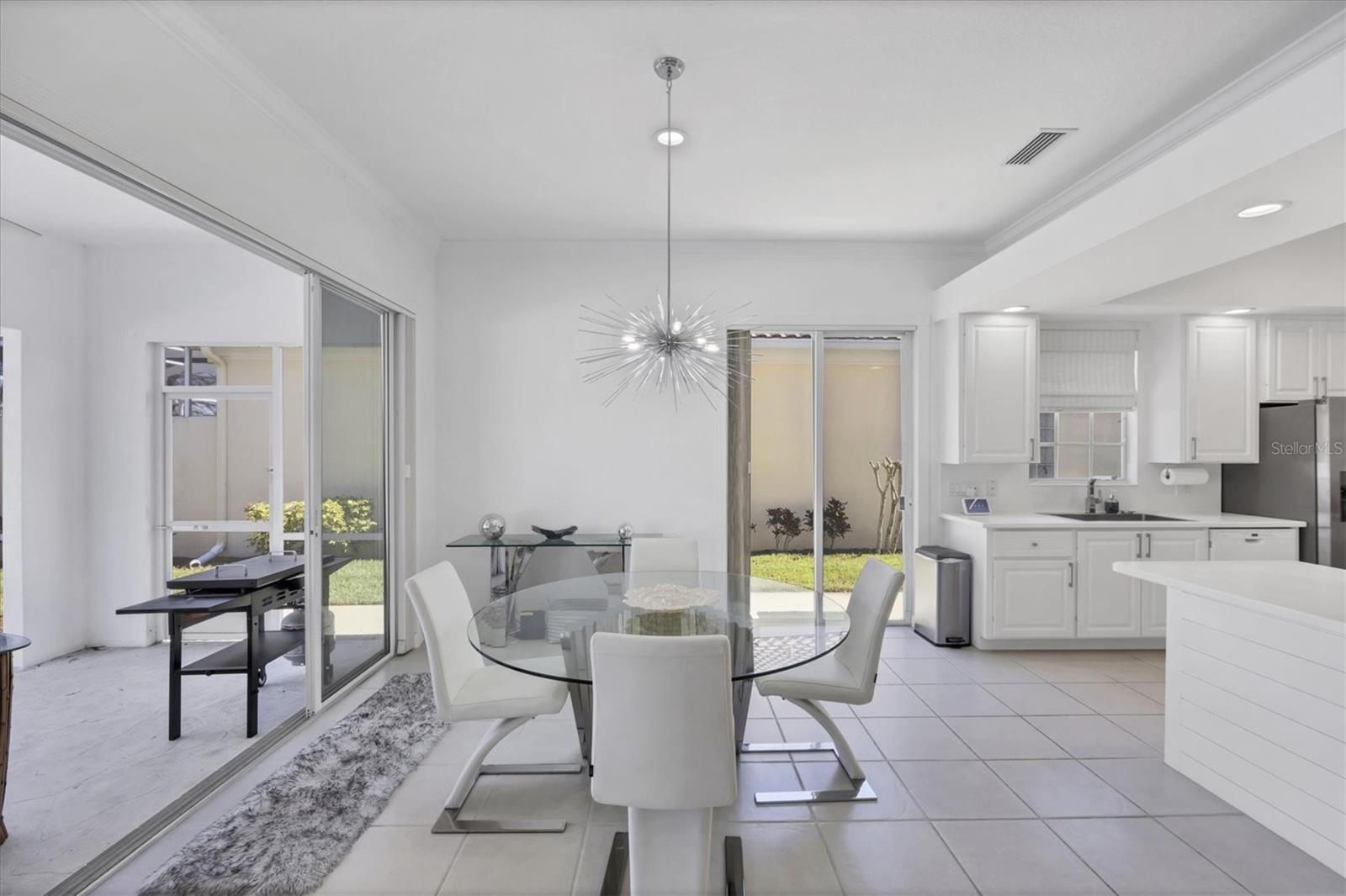 Image 15 of 90 For 5573 Lucia Place