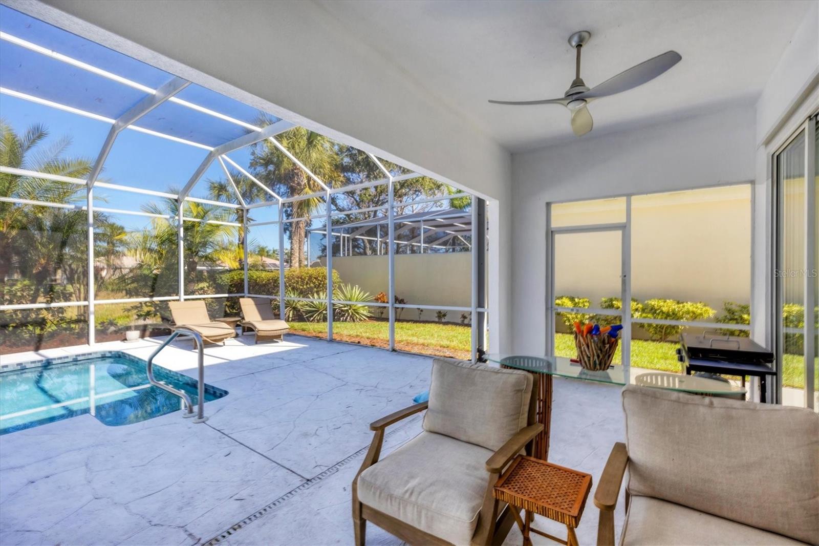 Image 39 of 90 For 5573 Lucia Place