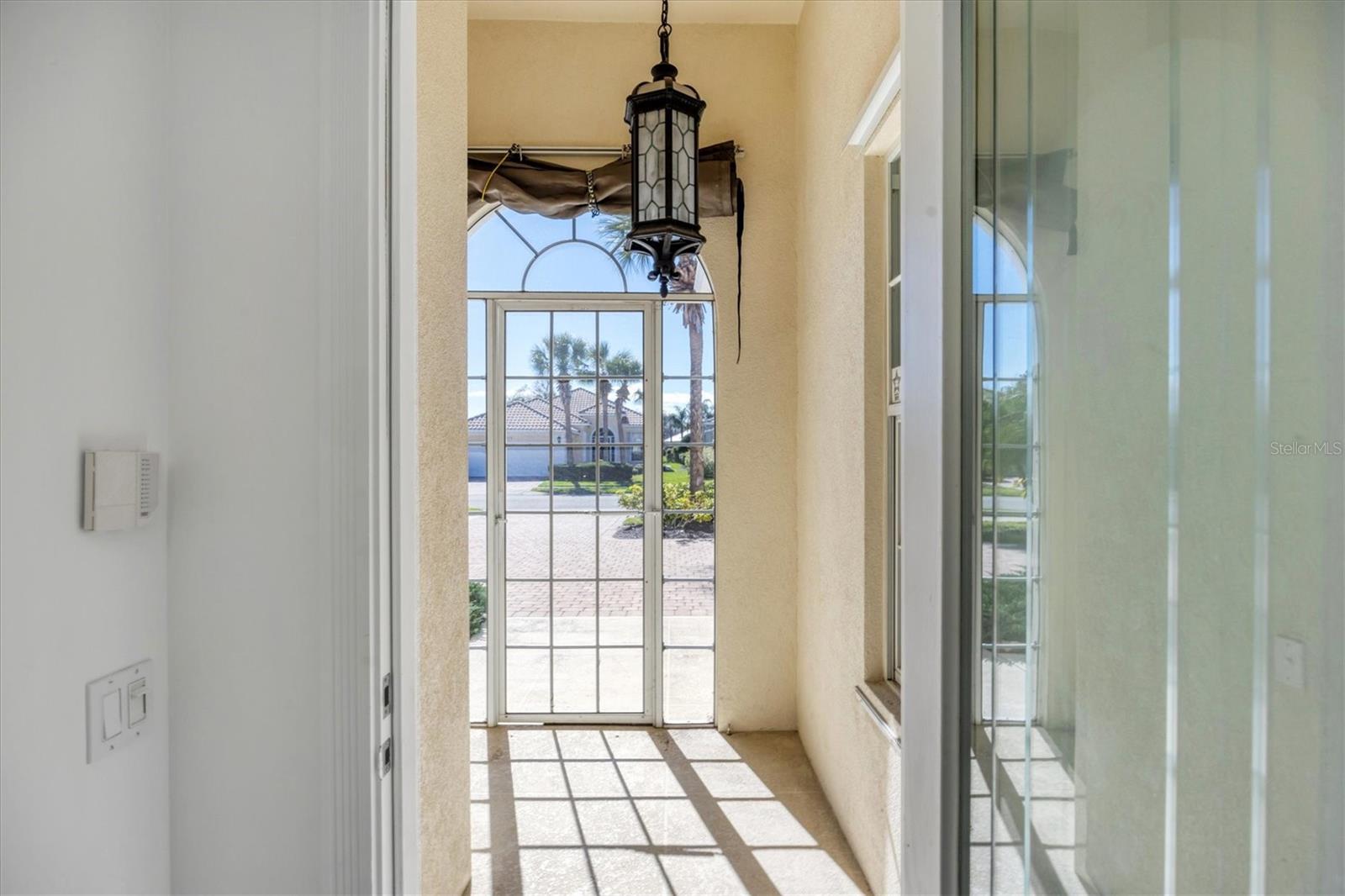 Image 5 of 90 For 5573 Lucia Place