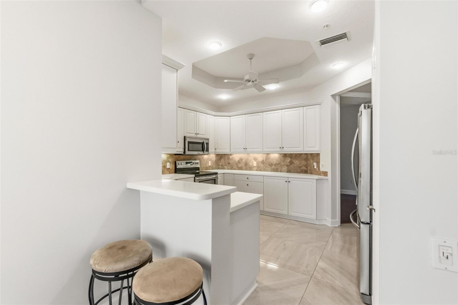 Image 22 of 49 For 5264 Bouchard Circle 102