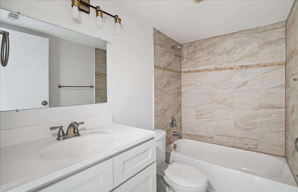 Image 17 of 30 For 373 Mcmullen Booth Road 91