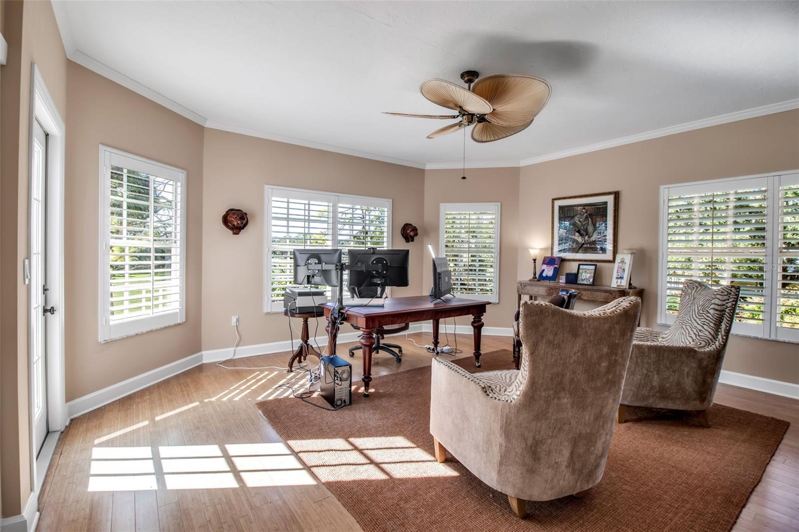 Image 23 of 51 For 401 Walls Way