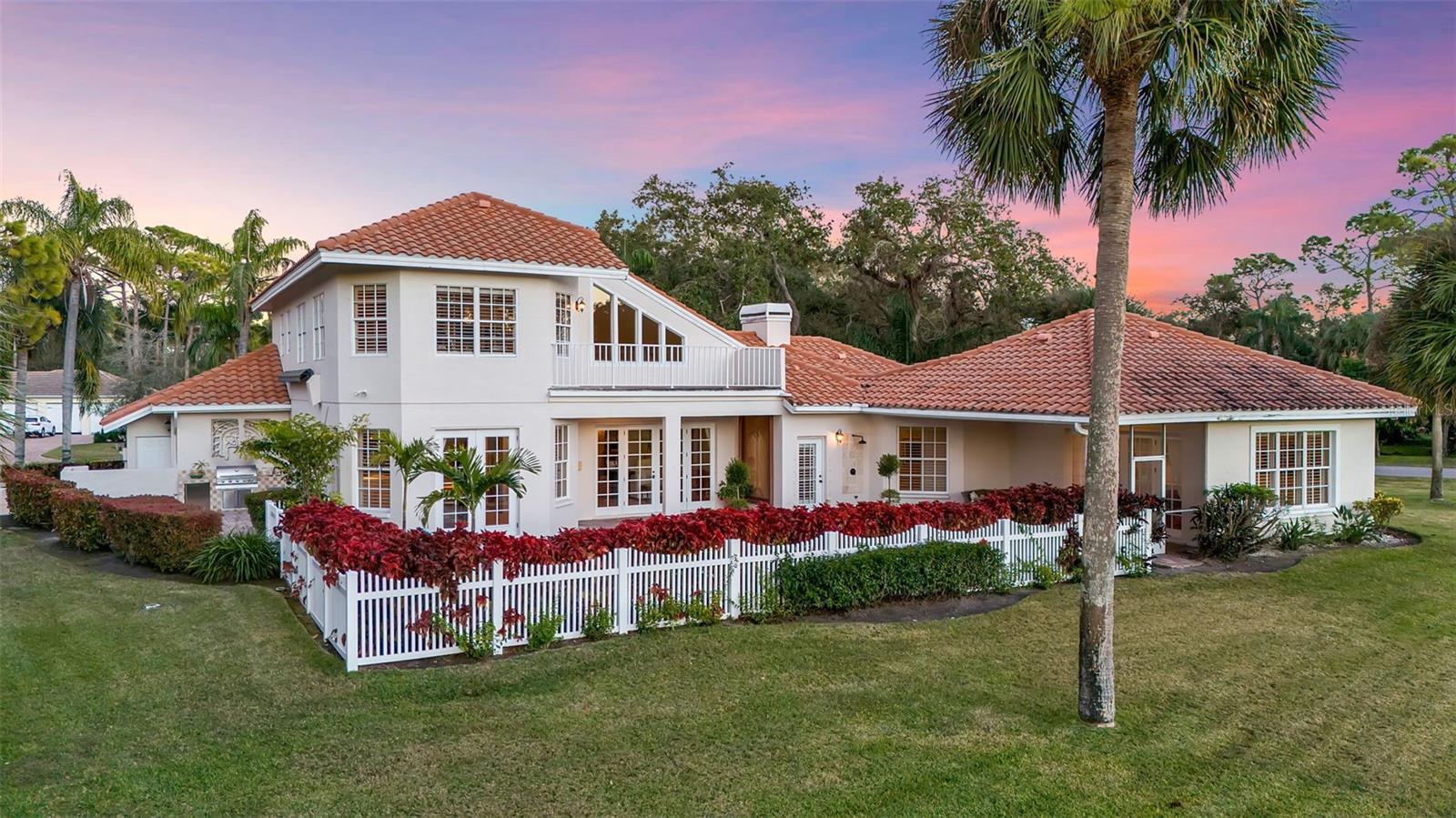 Image 44 of 51 For 401 Walls Way