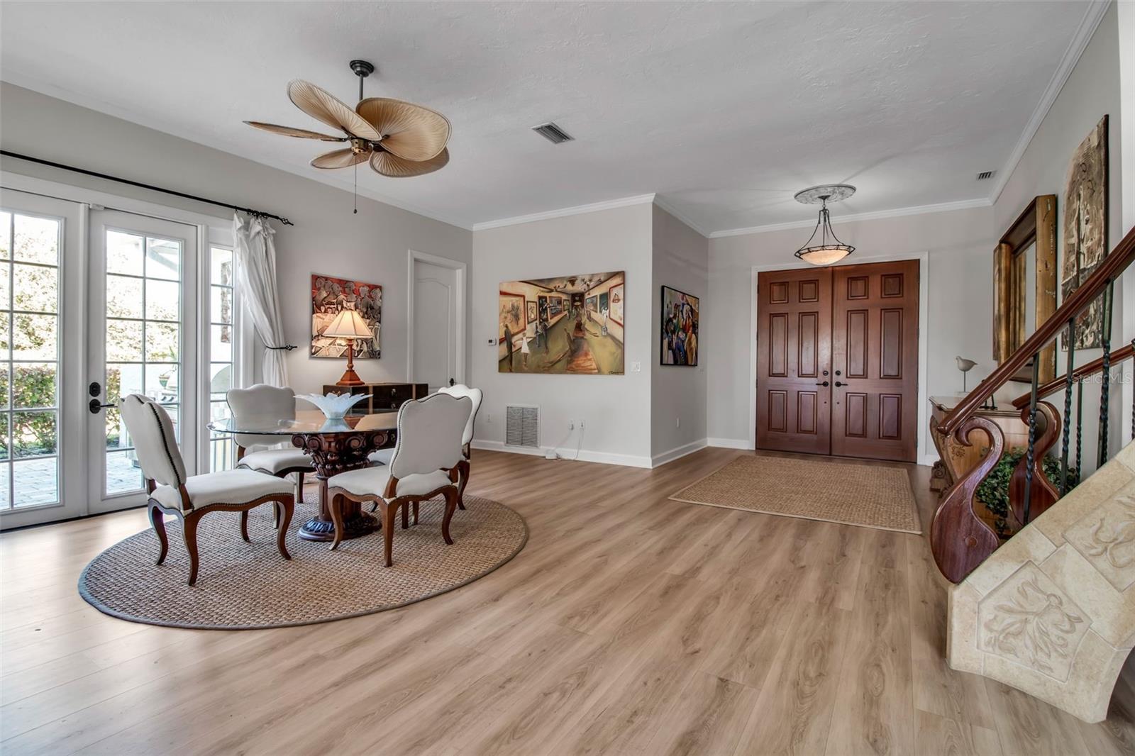 Image 6 of 51 For 401 Walls Way