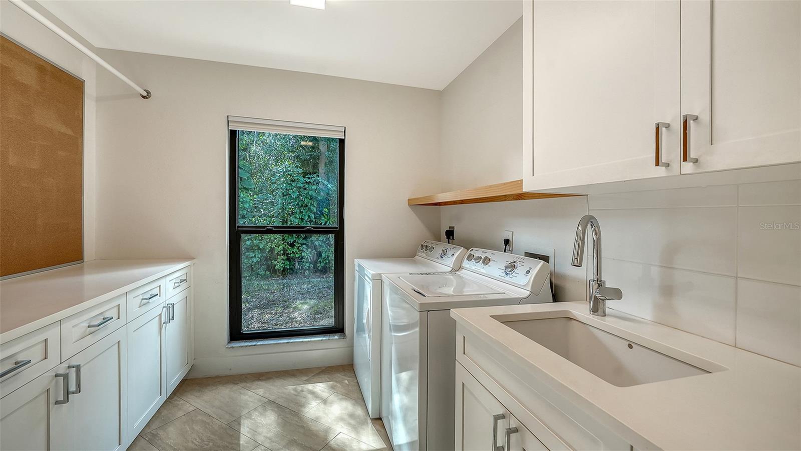 Image 43 of 62 For 4612 Pine Harrier Drive