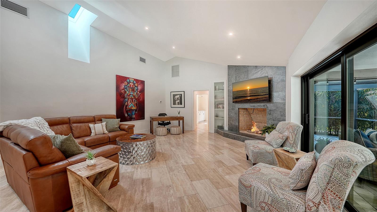 Image 7 of 62 For 4612 Pine Harrier Drive