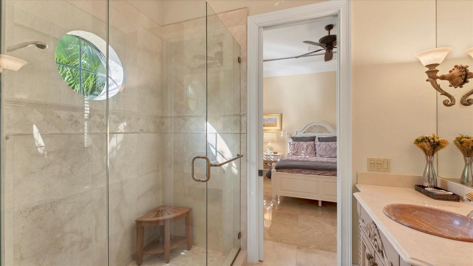 Image 35 of 93 For 419 Bayview Parkway