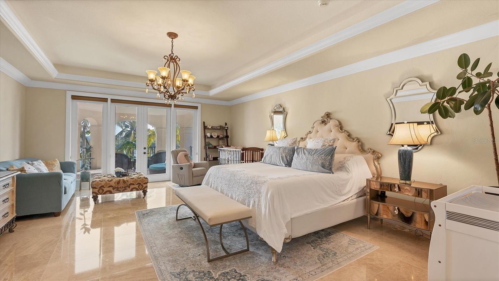 Image 40 of 93 For 419 Bayview Parkway