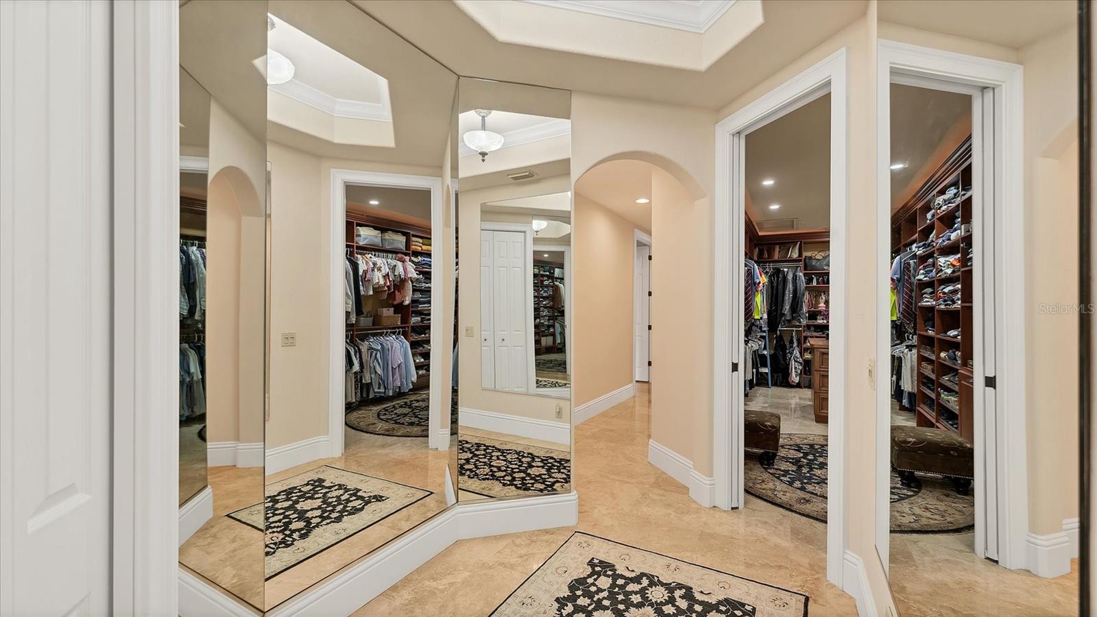 Image 45 of 93 For 419 Bayview Parkway