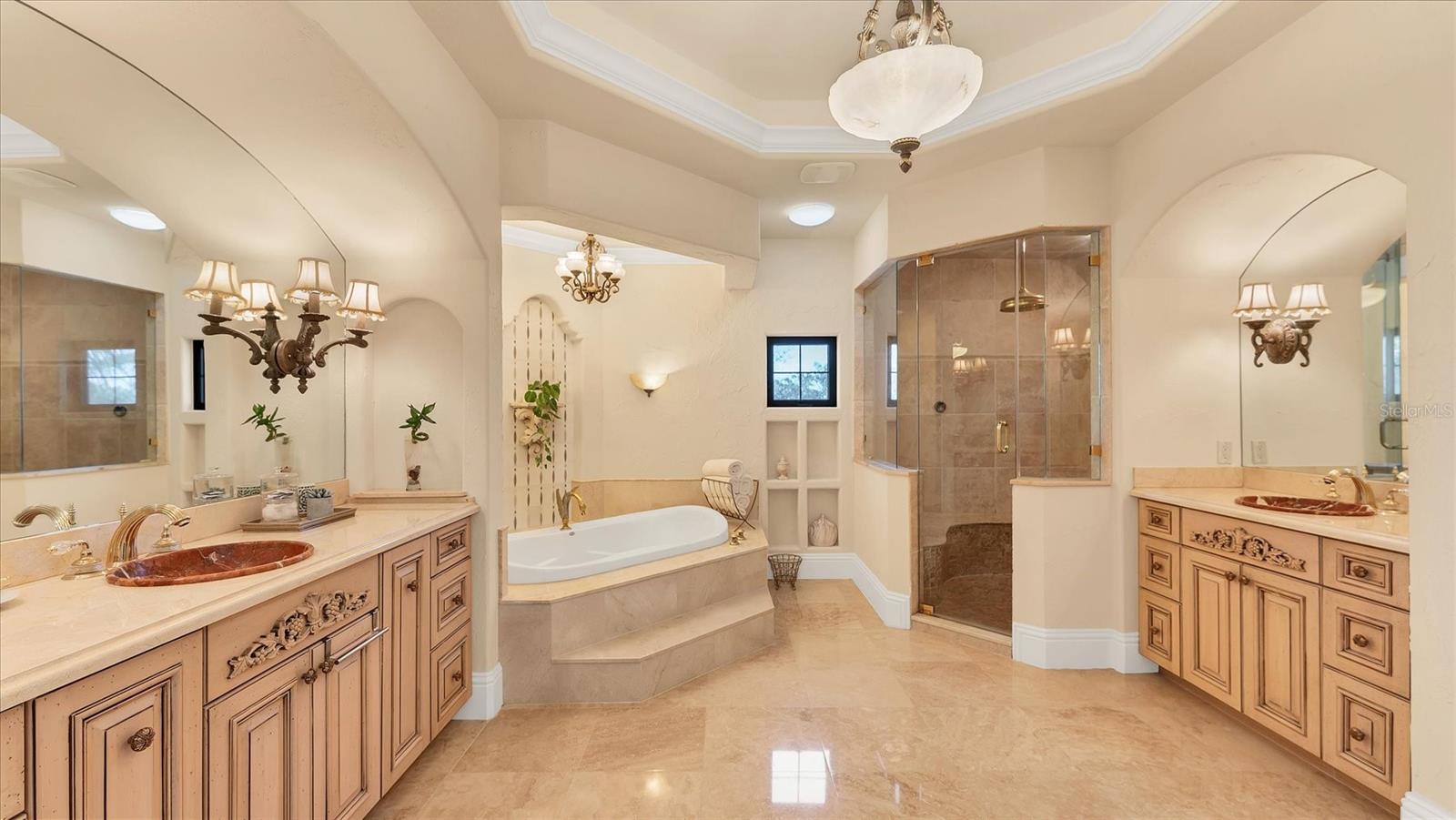 Image 46 of 93 For 419 Bayview Parkway