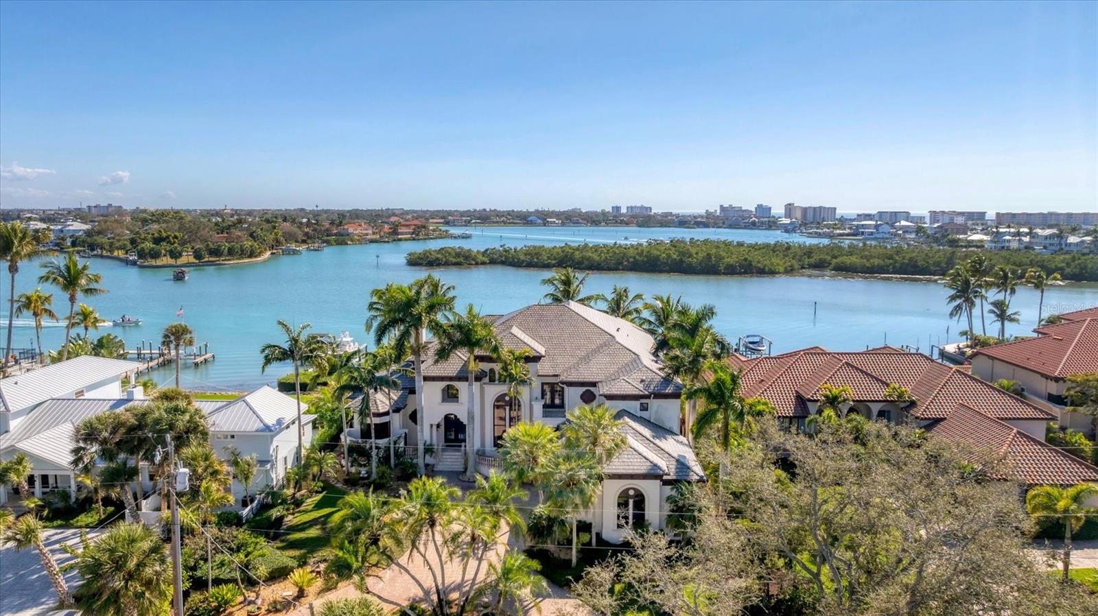 Image 6 of 93 For 419 Bayview Parkway