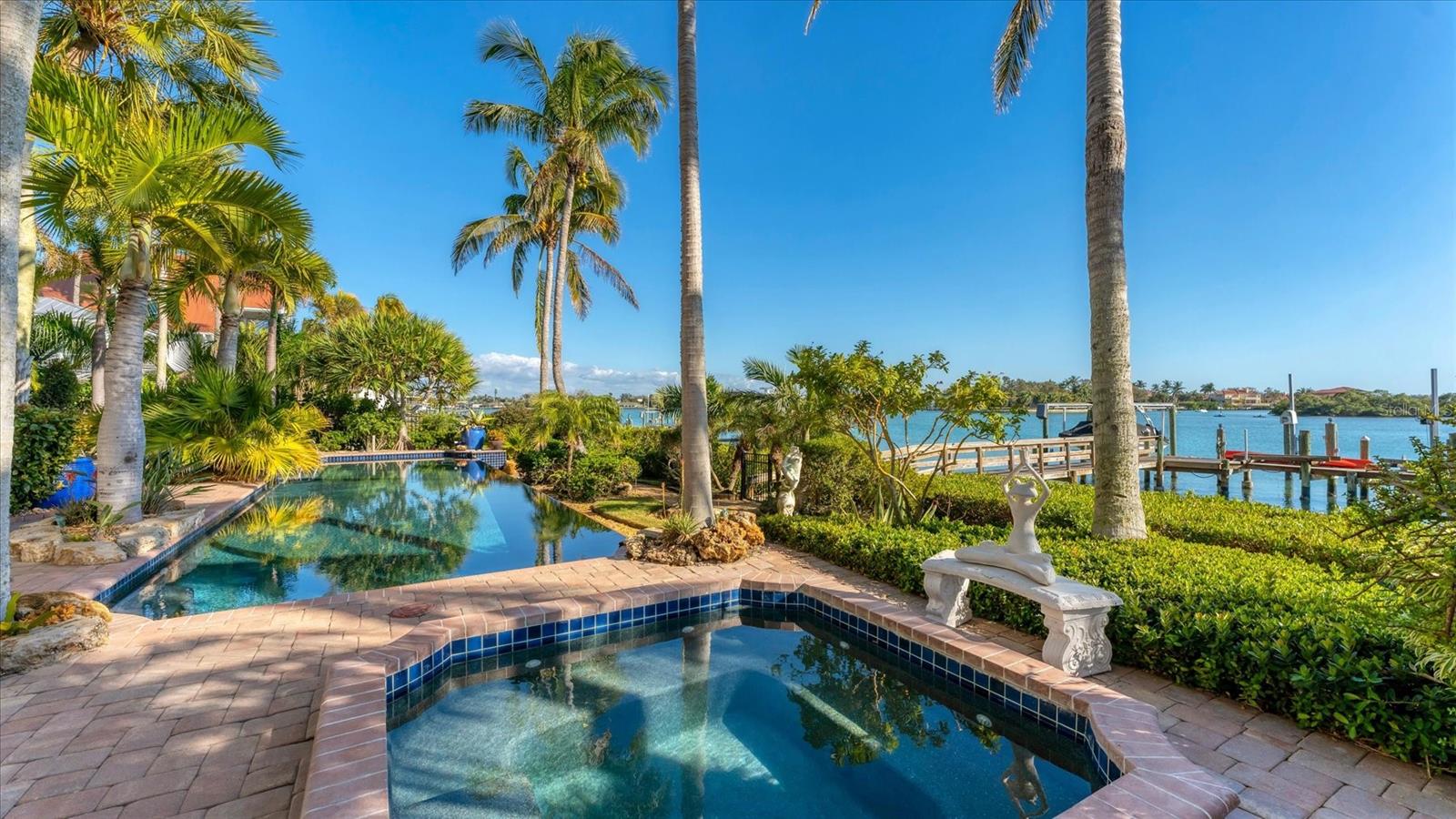 Image 67 of 93 For 419 Bayview Parkway