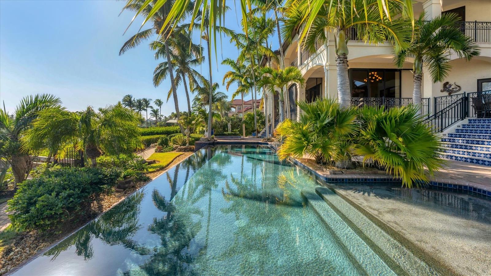 Image 71 of 93 For 419 Bayview Parkway