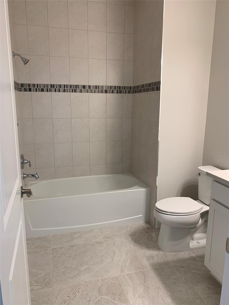 Image 14 of 44 For 9881 Bright Water Drive